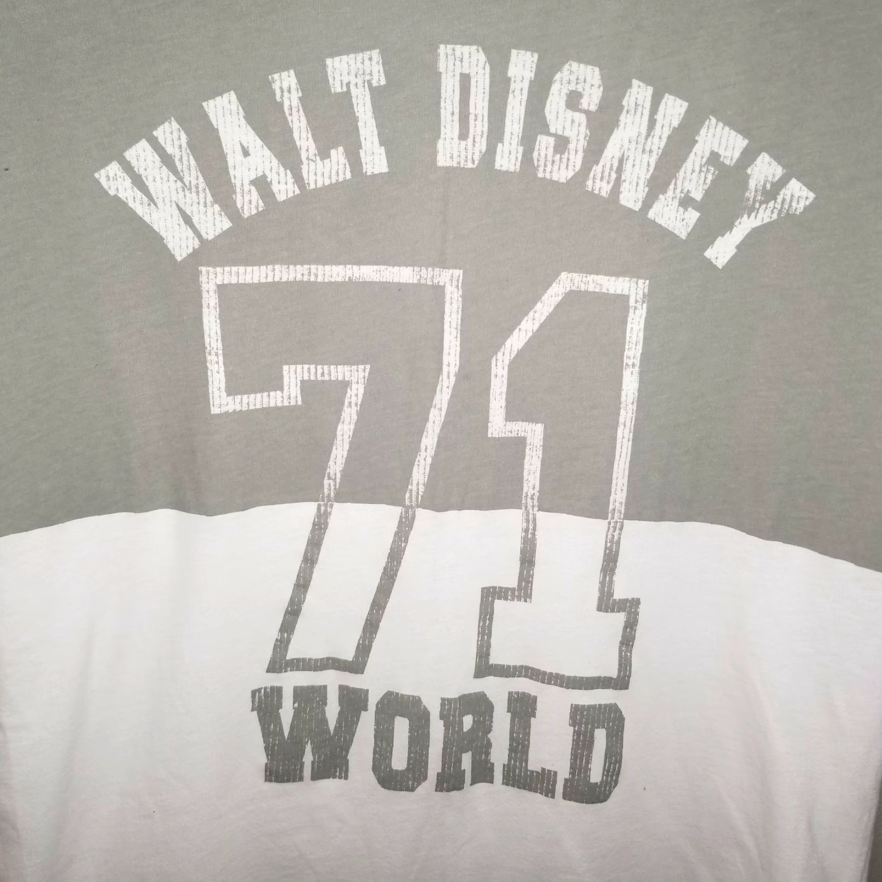 Disney VINTAGE Disney Parks Walt Disney World 71 T-Shirt Womens M White Gray US Theme Shirt Womens Medium Disney Size M / US 6-8 / IT 42-44 - 2 Thumbnail