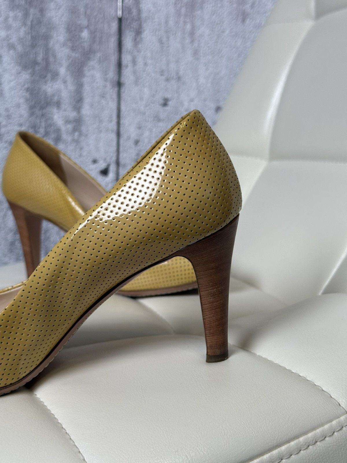 Prada Prada Sport Yellow Perforated Leather Bow Wooden Heel Pumps Size US 8 / IT 38 - 8 Thumbnail