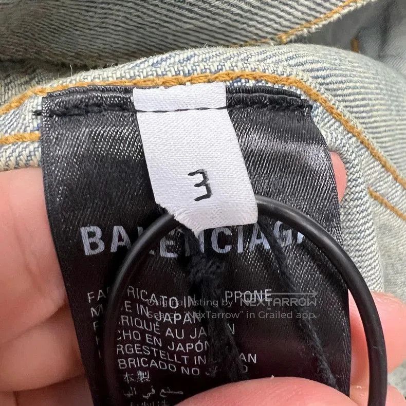 Balenciaga Balenciaga Reverse Logo Denim Jacket. Size US XS / EU 42 / 0 - 5 Thumbnail