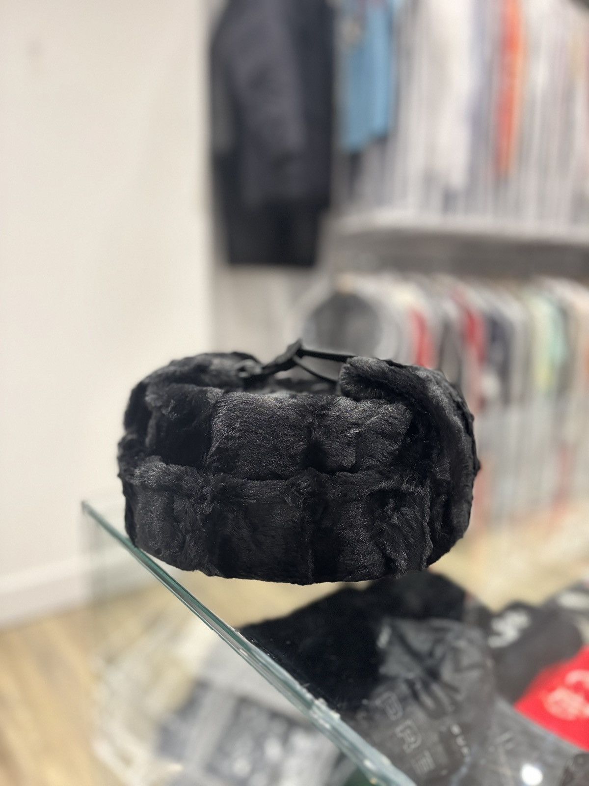 Supreme Supreme Ushanka Hat Black (FW24) Size: M/L Size ONE SIZE - 3 Thumbnail