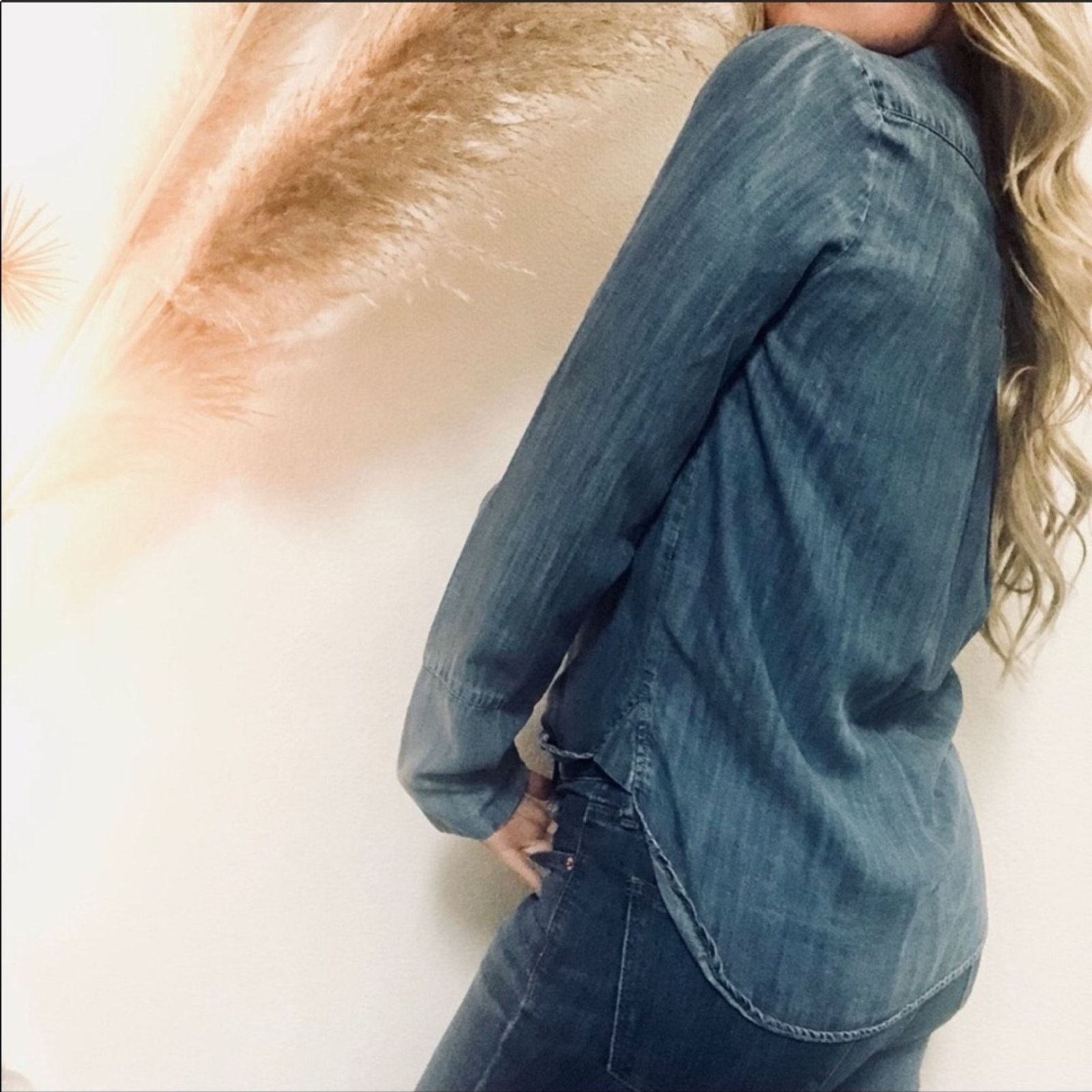 Anthropologie ANTHROPOLOGIE Blue Denim Chambray Washed Button Shirt Top Size S / US 4 / IT 40 - 4 Thumbnail