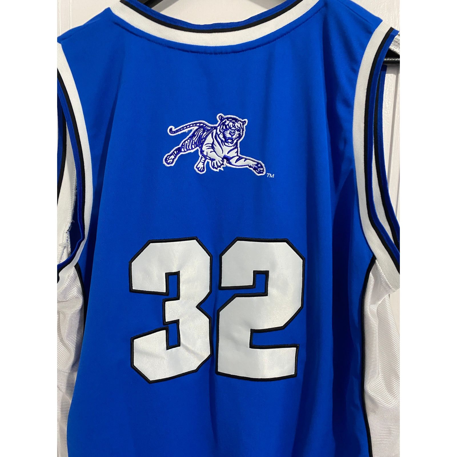 Colosseum Athletics Jackson State University Tigers Basketball Jersey Size XL Size US XL / EU 56 / 4 - 4 Thumbnail