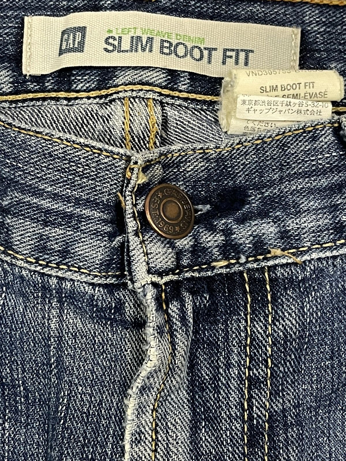 Gap Vintage Gap Blue Wash Distress Bootcut Style Jeans Size US 30 / EU 46 - 7 Thumbnail