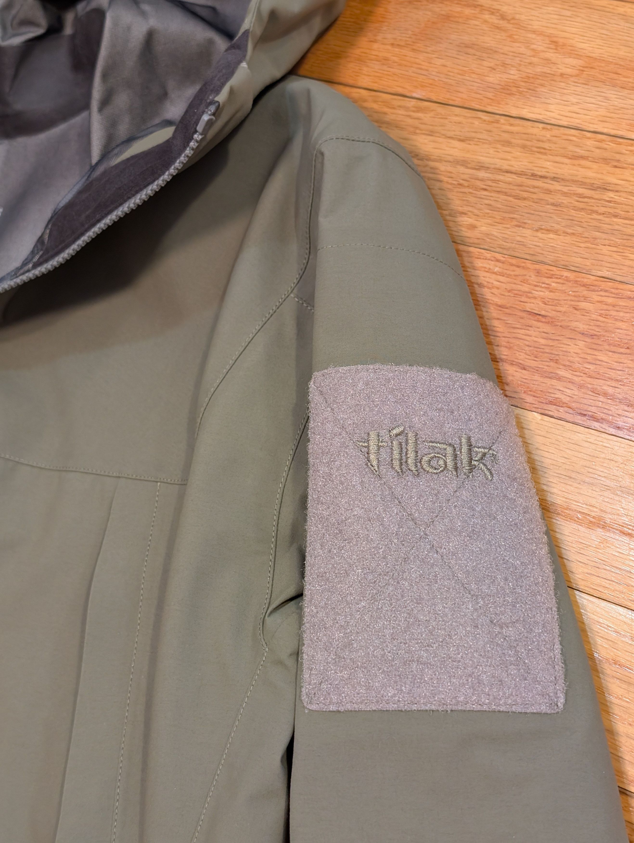 Tilak Tilak Raptor MiG Jacket L – Gore-Tex Tactical Military Shell Size US L / EU 52-54 / 3 - 18 Thumbnail