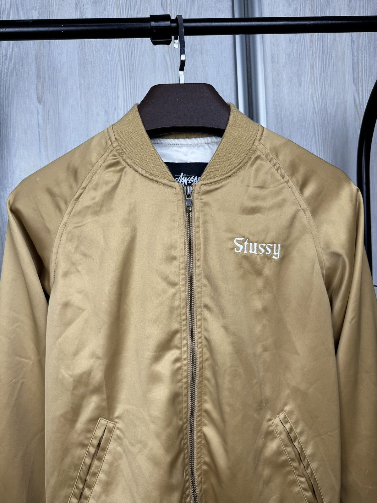 Stussy Stussy Gold Satin California Womens Bomber Jacket Floral Zip Size XS / US 0-2 / IT 36-38 - 4 Thumbnail