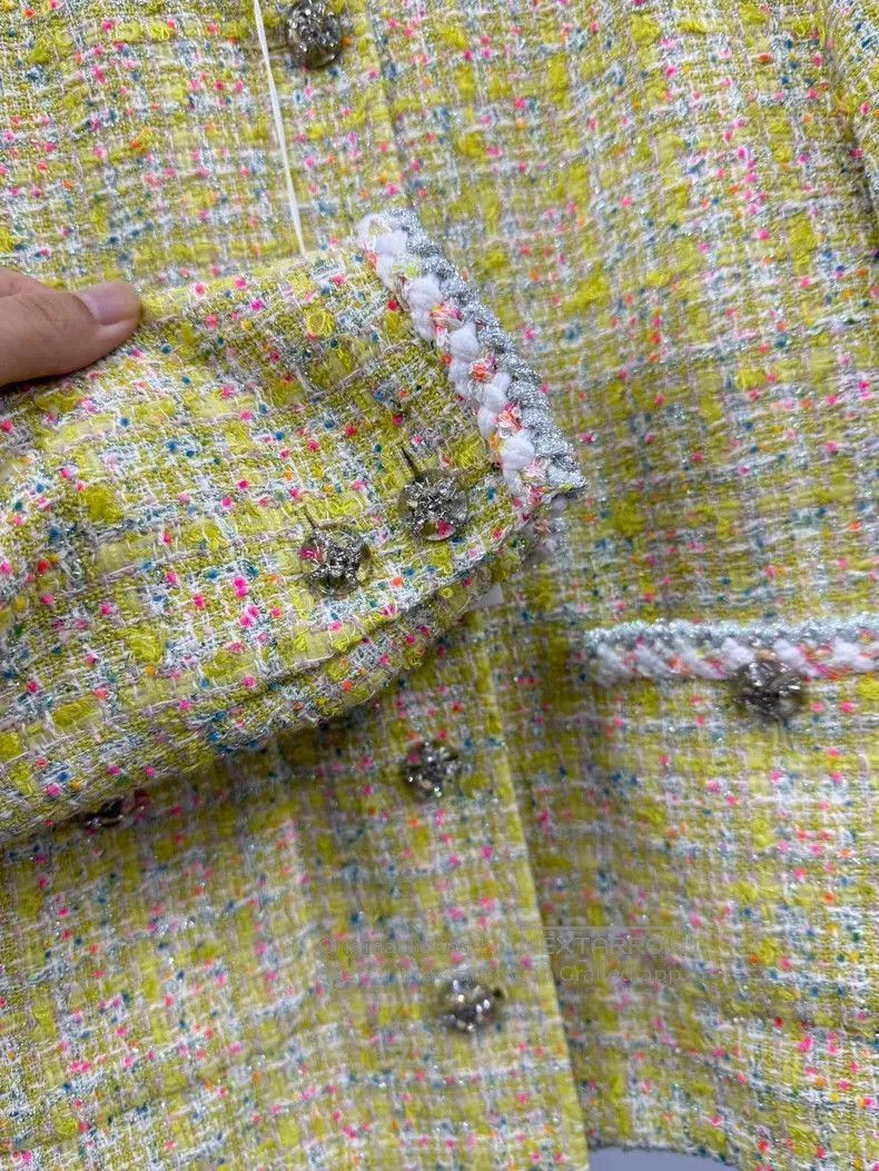Chanel Chanel 24C Yellow-Green Jacket. Size US M / EU 48-50 / 2 - 2 Thumbnail