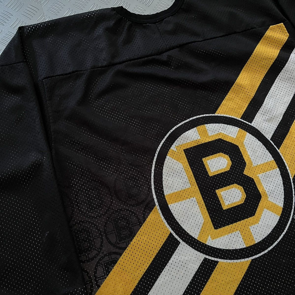 Ccm Vintage 90s CCM NHL Boston Bruins Goalie OVP Hockey Jersey Size US M / EU 48-50 / 2 - 12 Thumbnail