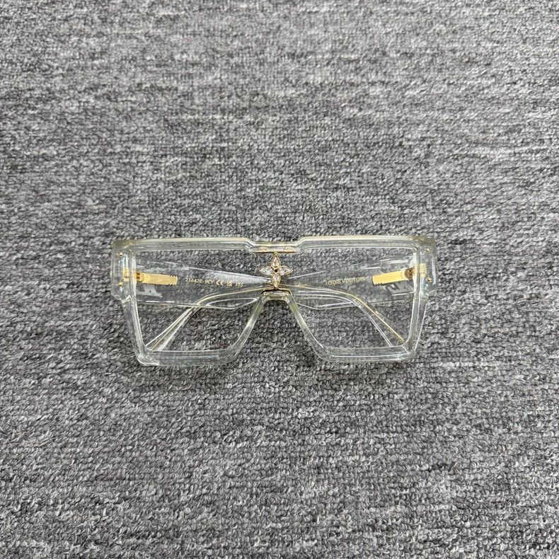 Louis Vuitton Louis Vuitton Crystal Studded Square Glasses Size ONE SIZE - 1 Thumbnail