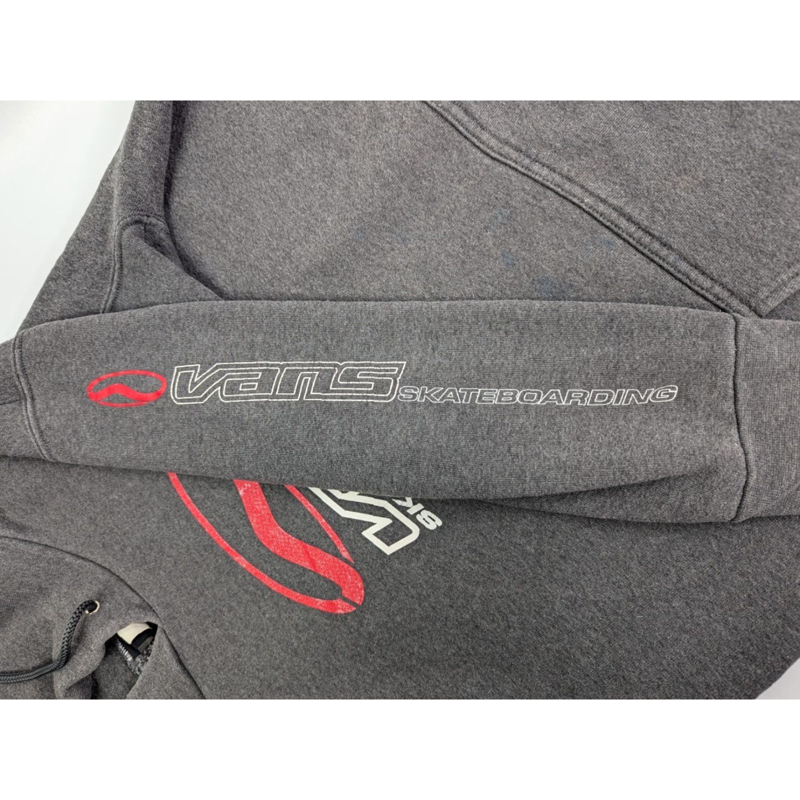 Vans VINTAGE Vans Hoodie Pullover Sweatshirt 66 Skateboarding Charcoal Grey M Men Grey 90s Skateboarding Vans Shirt Womens Mens Girls Size US M / EU 48-50 / 2 - 4 Thumbnail