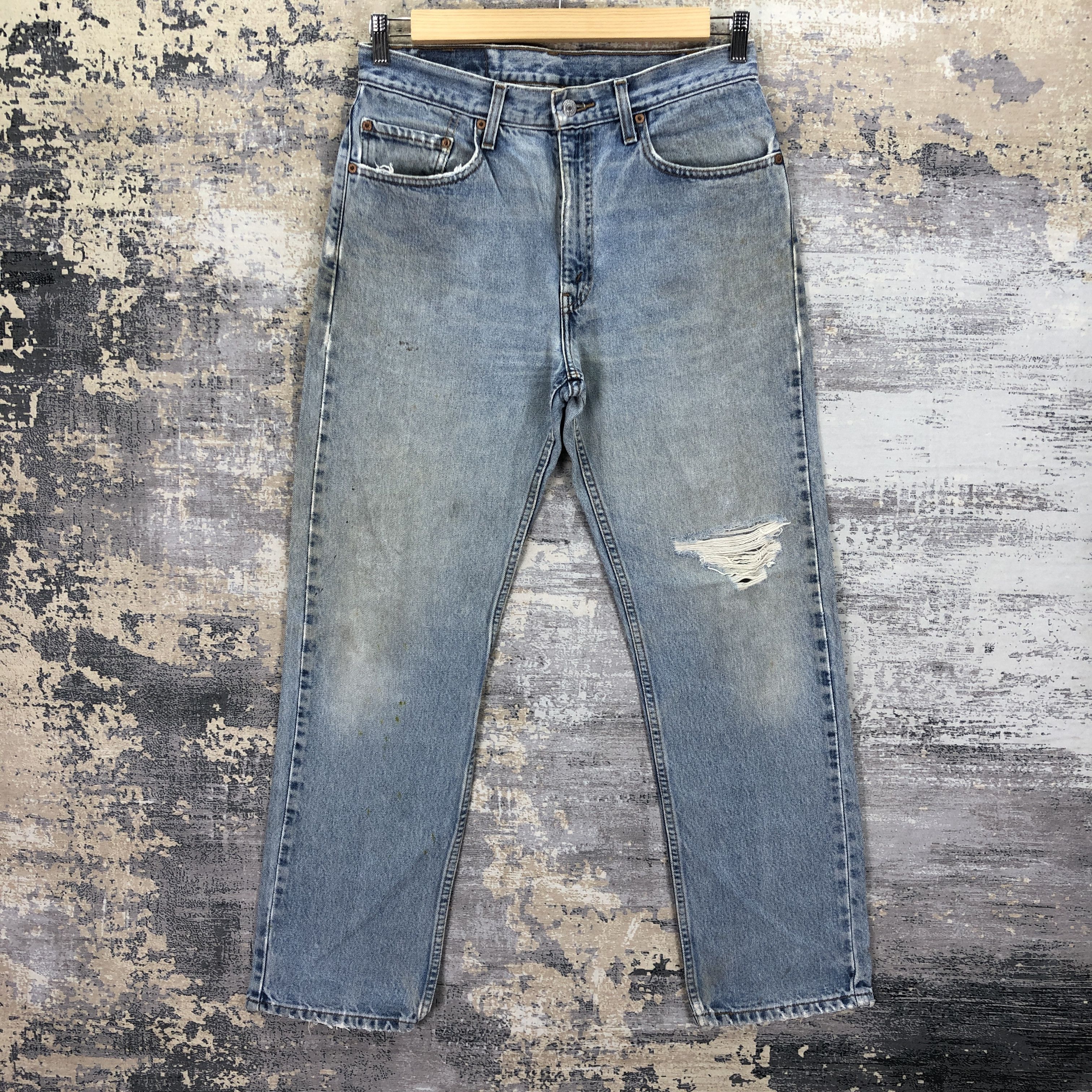Levi's Vintage Levis 505 Distressed Jeans Levi's Faded Wash Denim Size US 30 / EU 46 - 1 Thumbnail