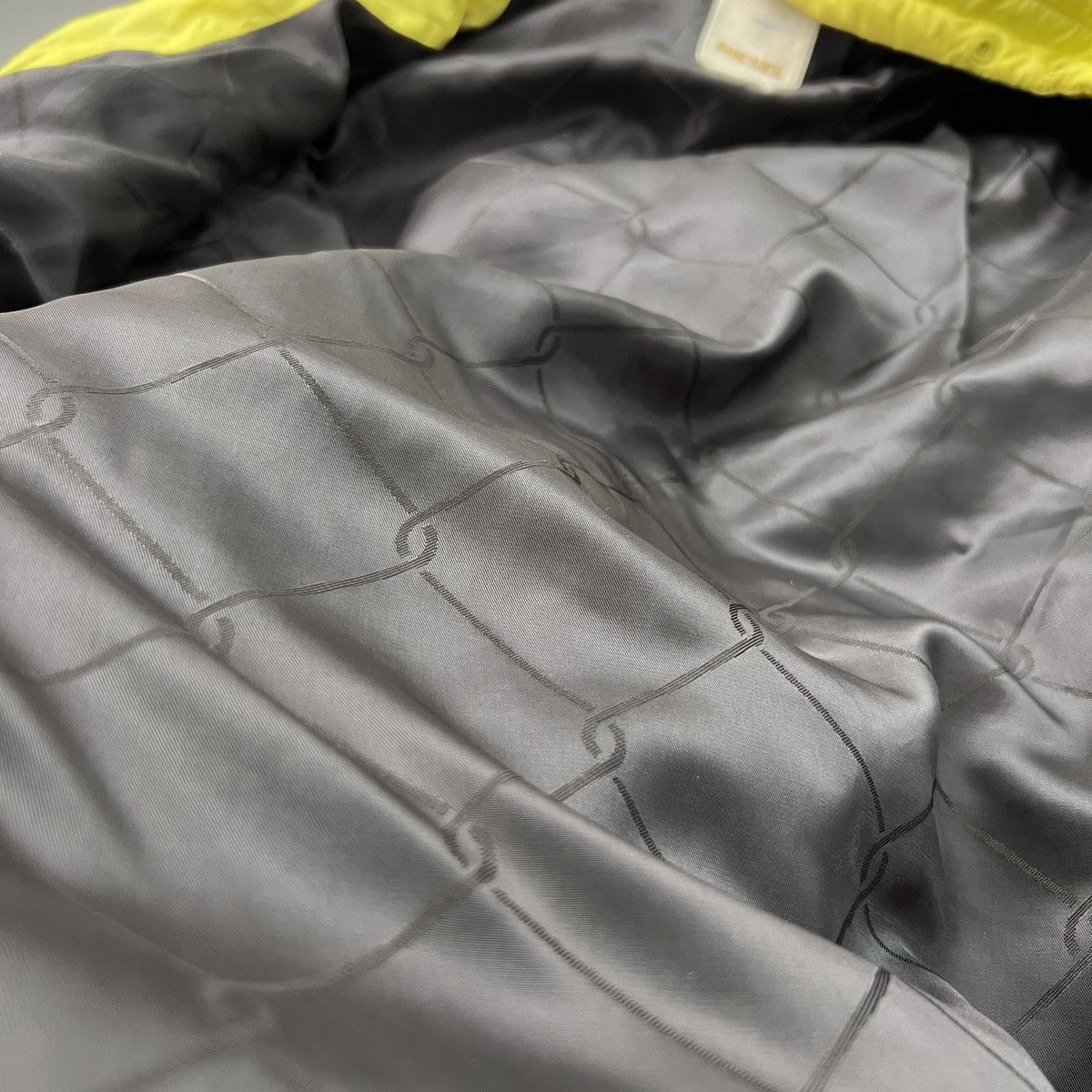 Diesel Y2K DIESEL DOWN PUFFER JACKET Size US M / EU 48-50 / 2 - 13 Thumbnail