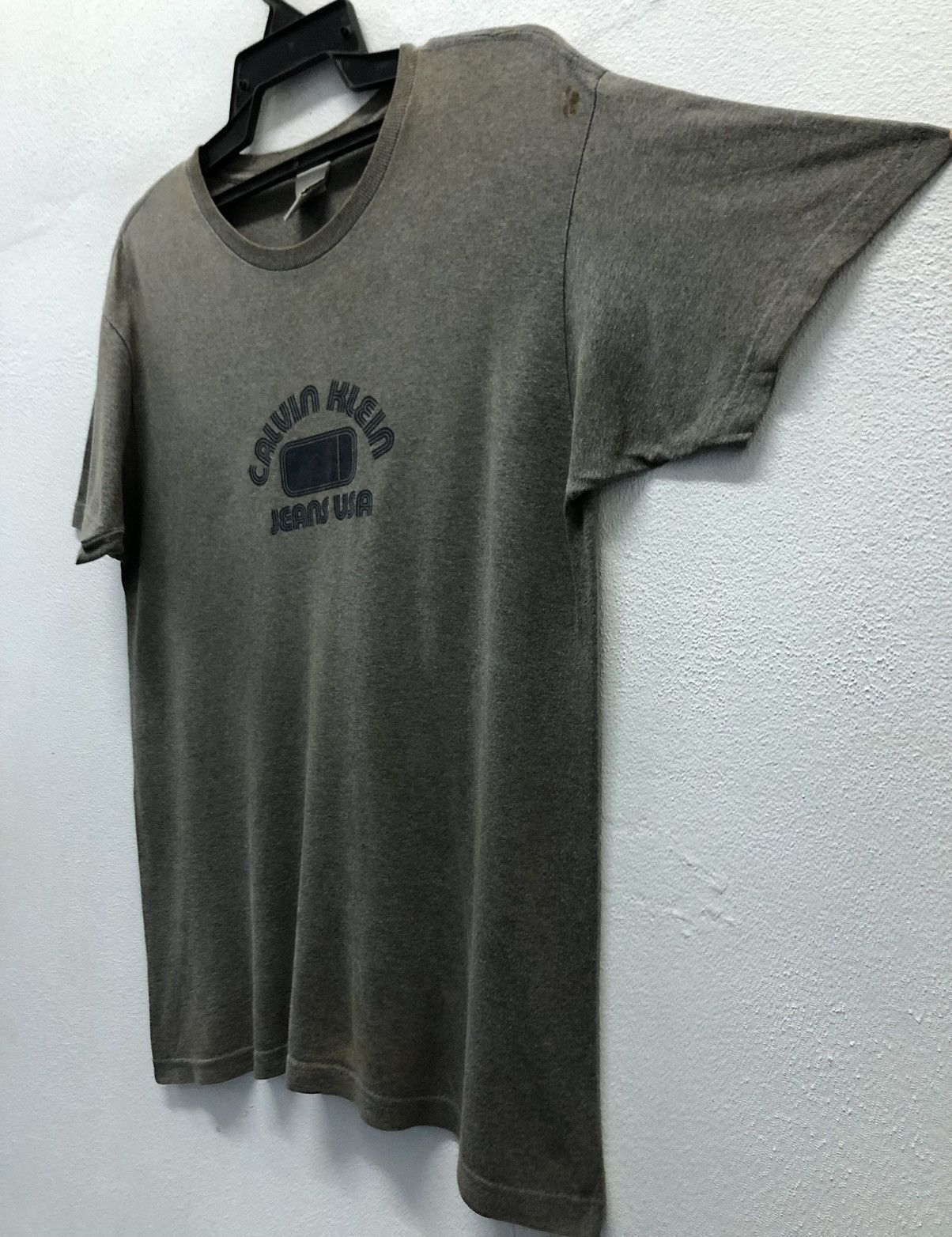 Calvin Klein Vintage Calvin Klein Jeans Usa Made In Usa T-Shirt Size US S / EU 44-46 / 1 - 5 Thumbnail