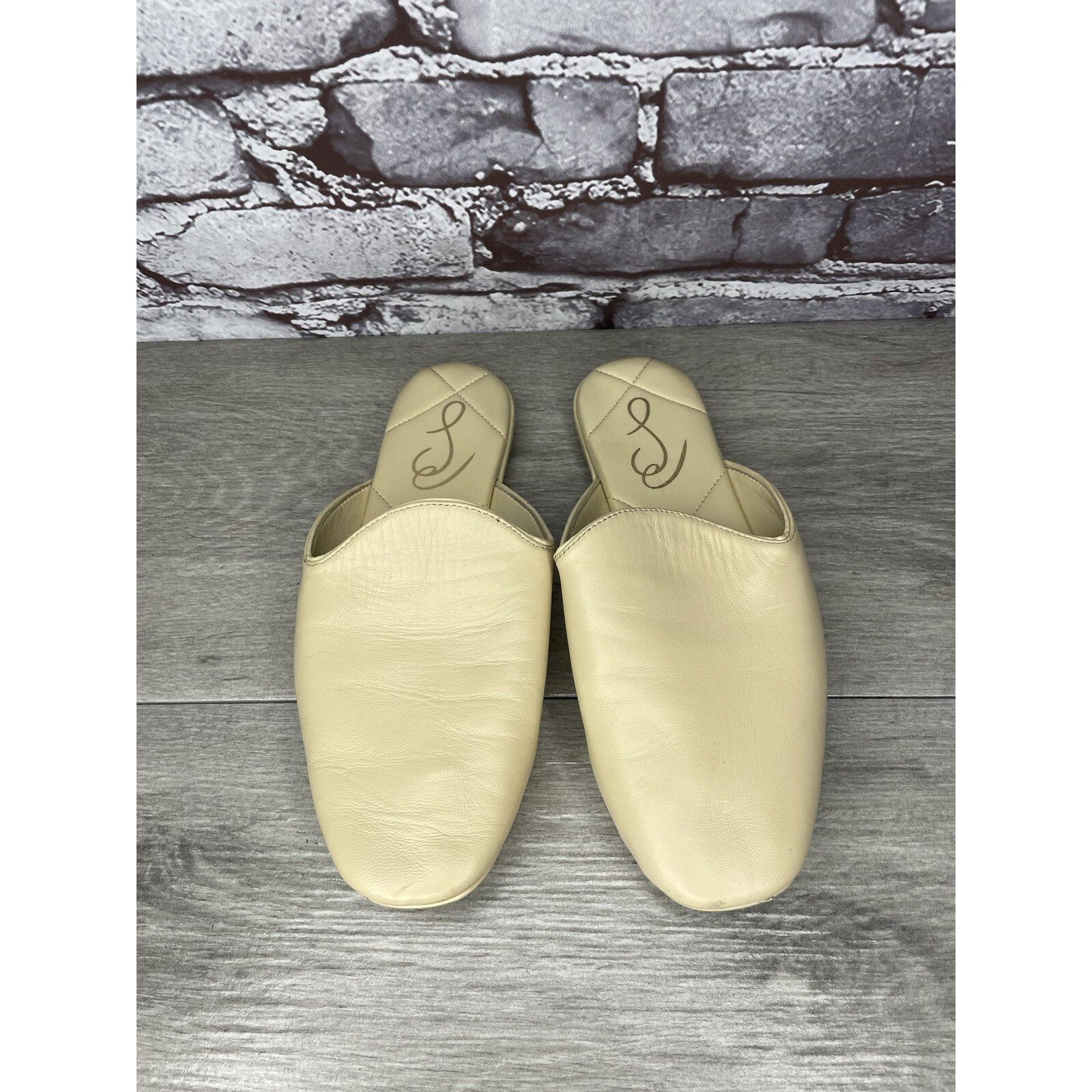 Sam Edelman Sam Edelman Kylar Eggshell Beige Leather Quilted Mules Flats Size US 6 / IT 36 - 2 Thumbnail