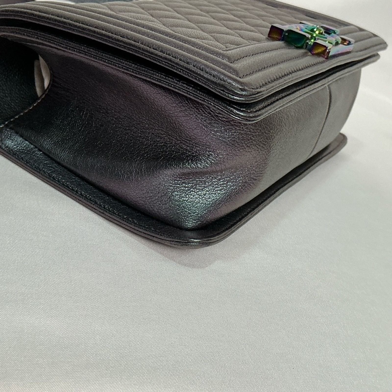 Chanel Chanel Purple Iridescent Mermaid Boy Flap Bag goatskin leath Size ONE SIZE - 5 Thumbnail