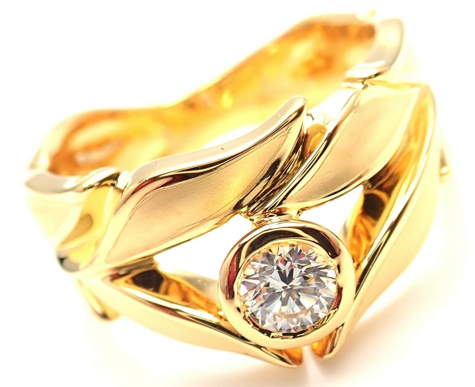 Carrera Y Carrera Mi Princes Greco Roman Diamond Crown Ring