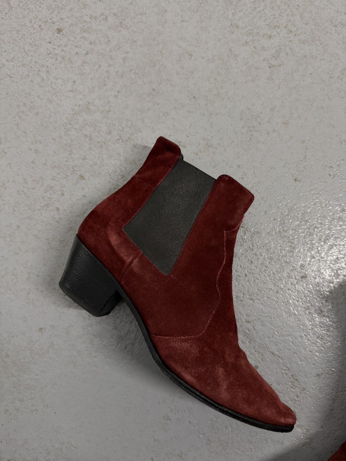 Saint Laurent Paris Saint Laurent Burgundy Suede Chelsea Boots Size US 8 / IT 38 - 3 Thumbnail