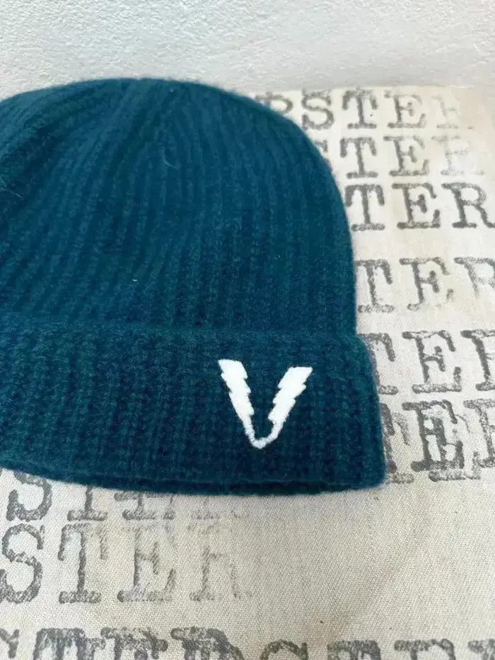 Visvim Visvim Visvim V-logo Knitwear Beanie-2506 Size ONE SIZE - 2 Thumbnail