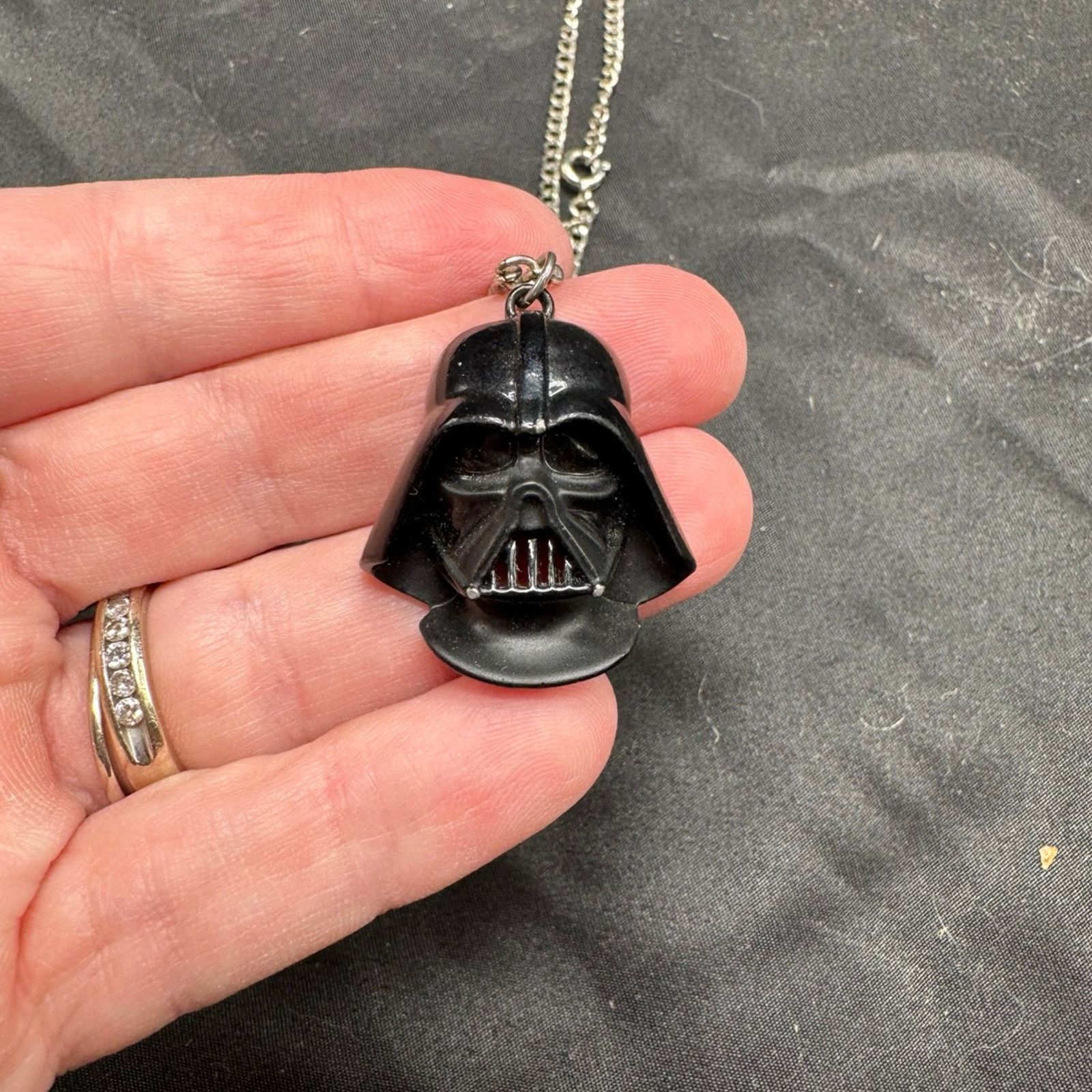 Universal Studios Cast metal Darth Vader pendant Size ONE SIZE - 1 Thumbnail