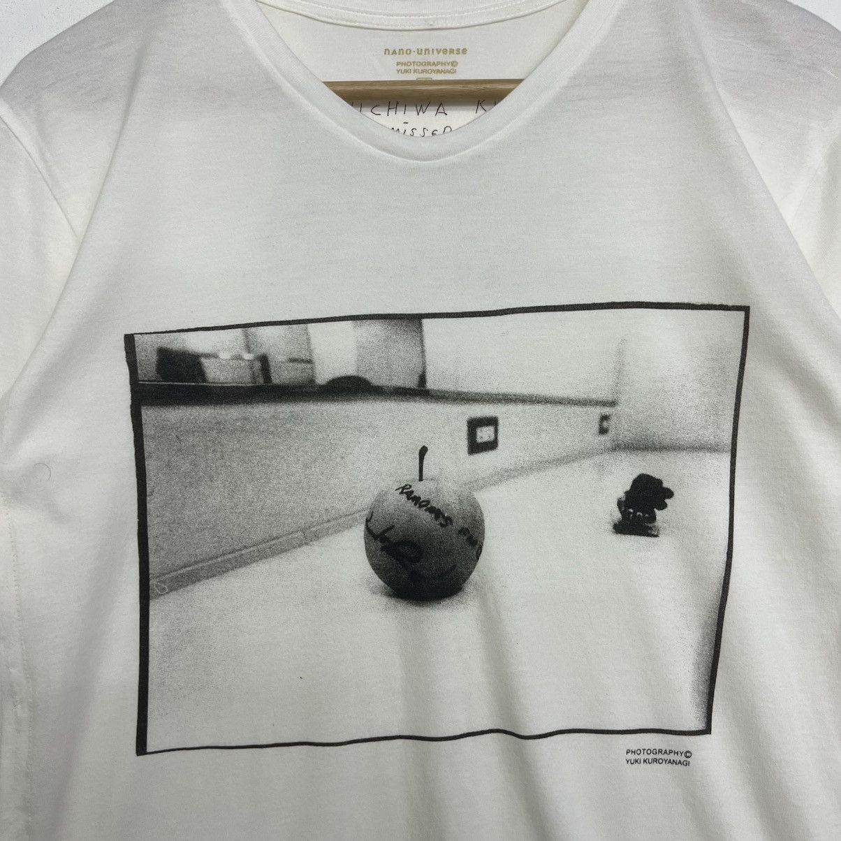 NANO universe NANO UNIVERSE X YUKI KUROYANAGI PHOTO RAMONES ALBUM TSHIRT Size US M / EU 48-50 / 2 - 2 Thumbnail