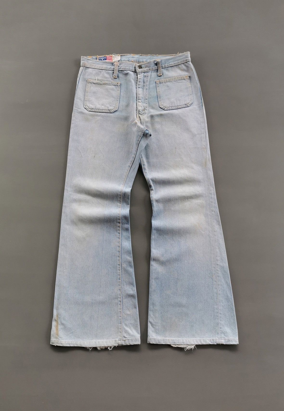 Le Grande Bleu (L.G.B.) Vintage Bobson Flared Bell Bottom Patch Pockets Jeans Size US 31 - 1 Thumbnail
