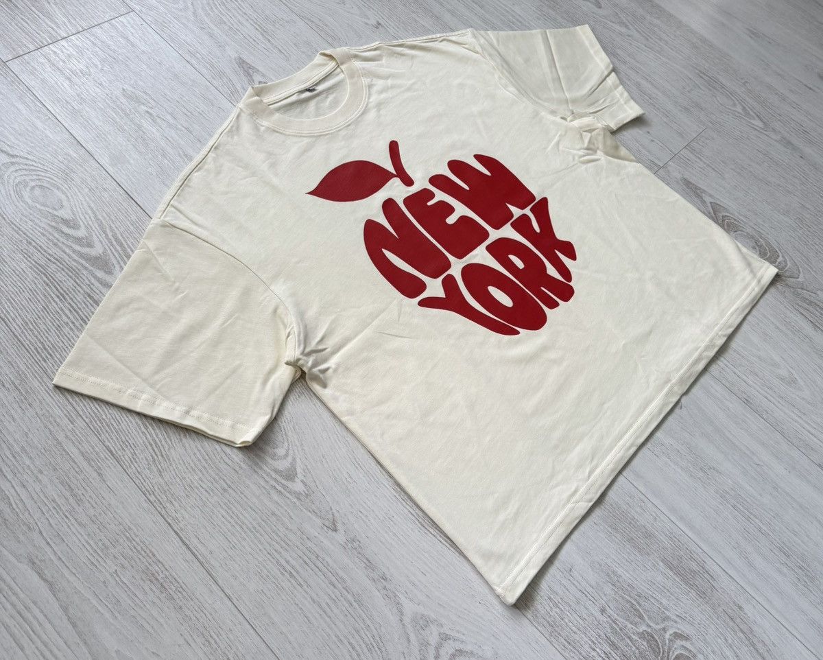 Other New York Big Apple T-Shirt Boxy Custom Creme M Size US M / EU 48-50 / 2 - 4 Thumbnail