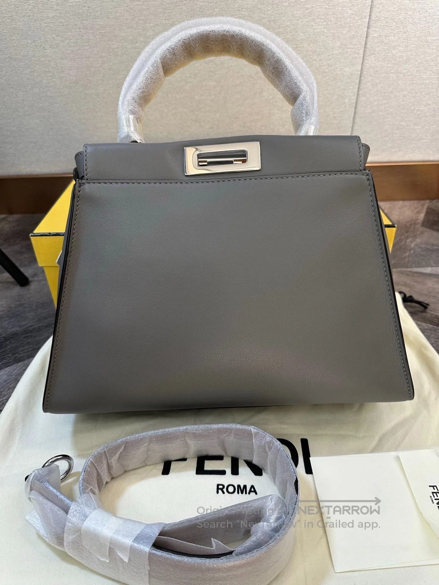 Fendi Fendi Classic Peekaboo New Medium. Size ONE SIZE - 4 Thumbnail
