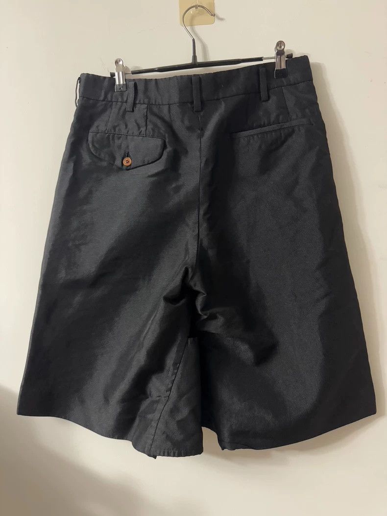 Comme Des Garcons size M short pants