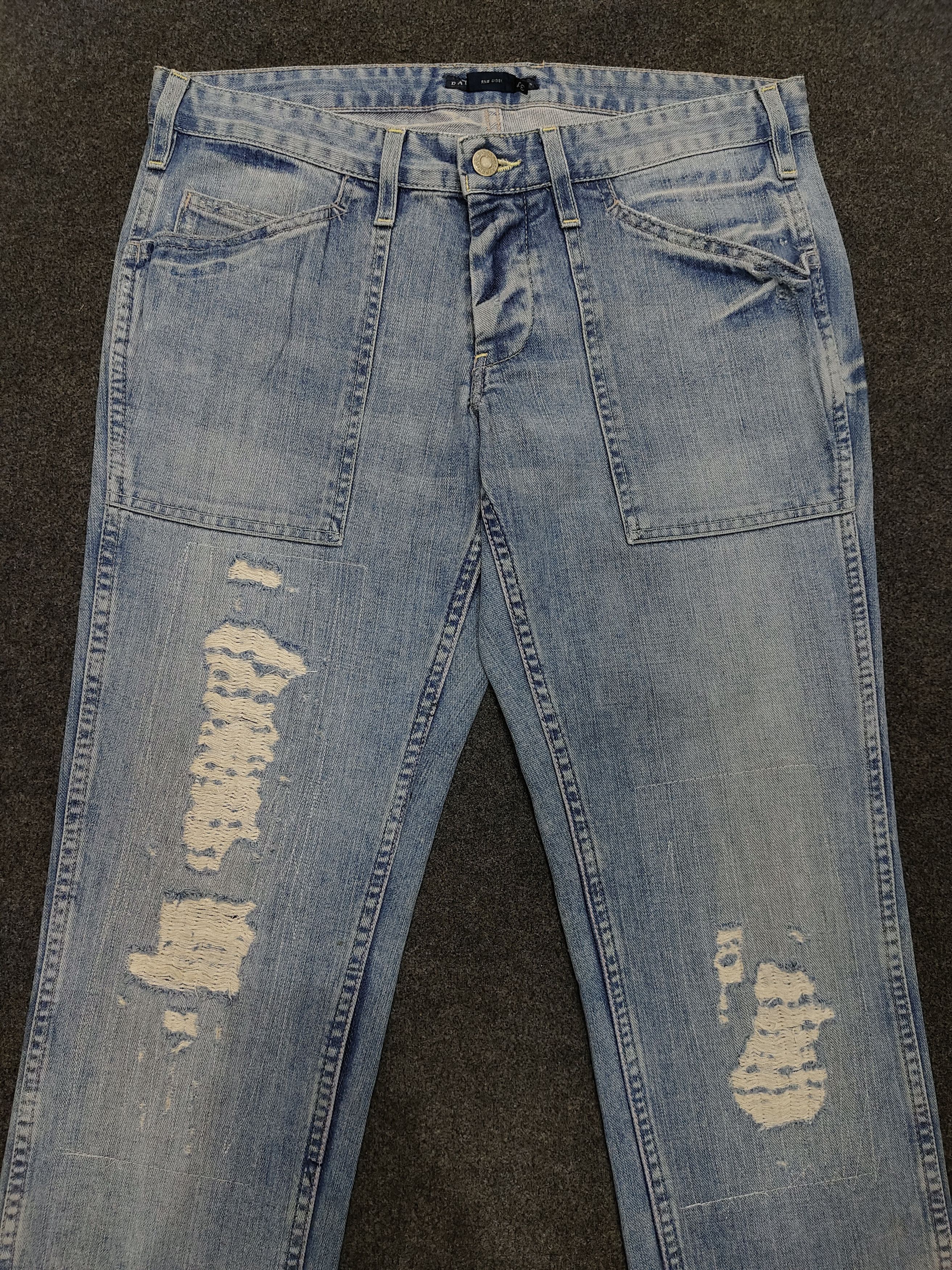 Ralph Lauren SICK🔥Vtg Ralph Lauren Distressed Jeans Size 31" - 2 Thumbnail
