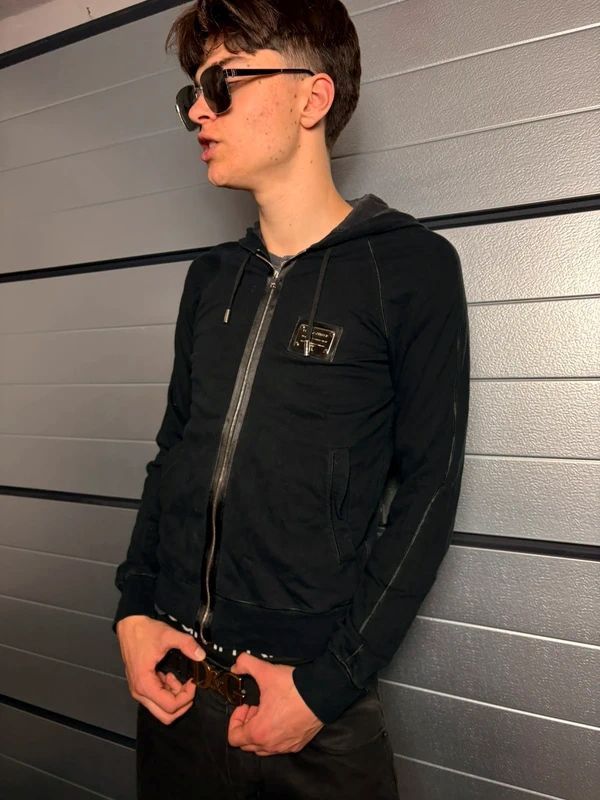 Dolce & Gabbana Vintage Dolce & Gabbana Hoodie: Black Full-Zip Hooded Jacket Size US S / EU 44-46 / 1 - 3 Thumbnail