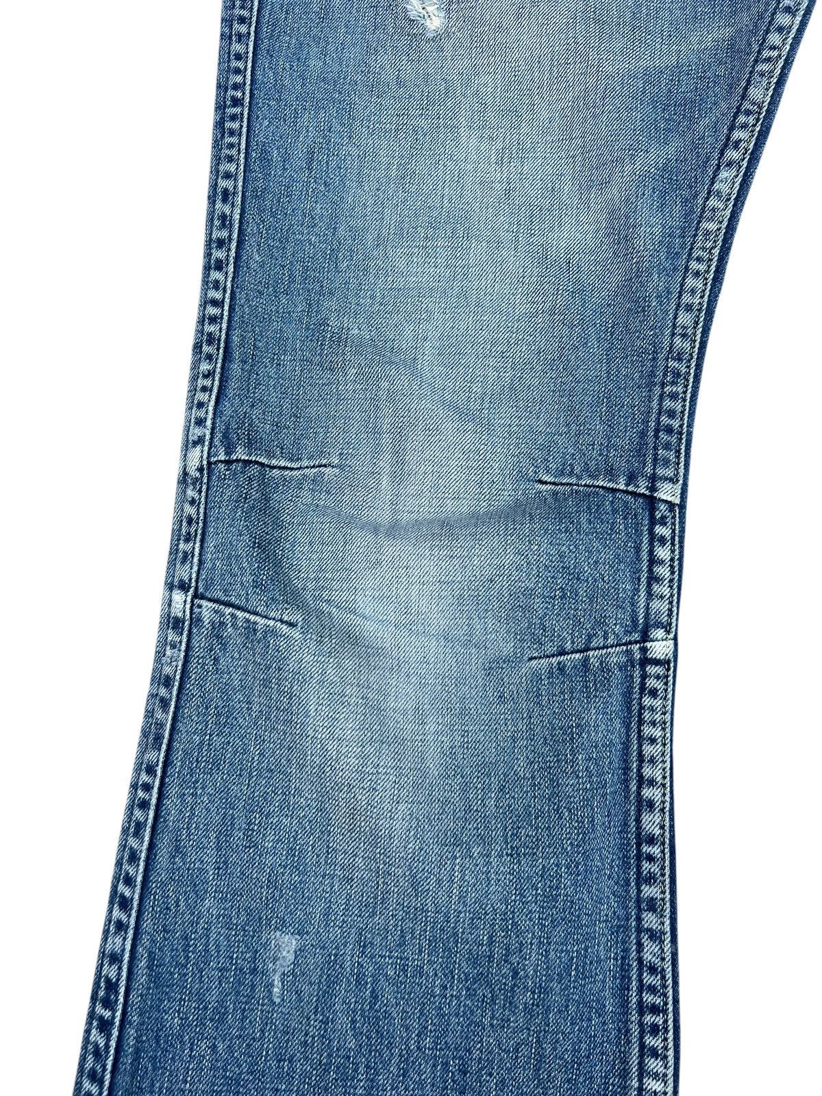 Japanese Brand Vintage Roarguns Japan Distressed Denim Flare Jeans Size US 31 - 7 Thumbnail