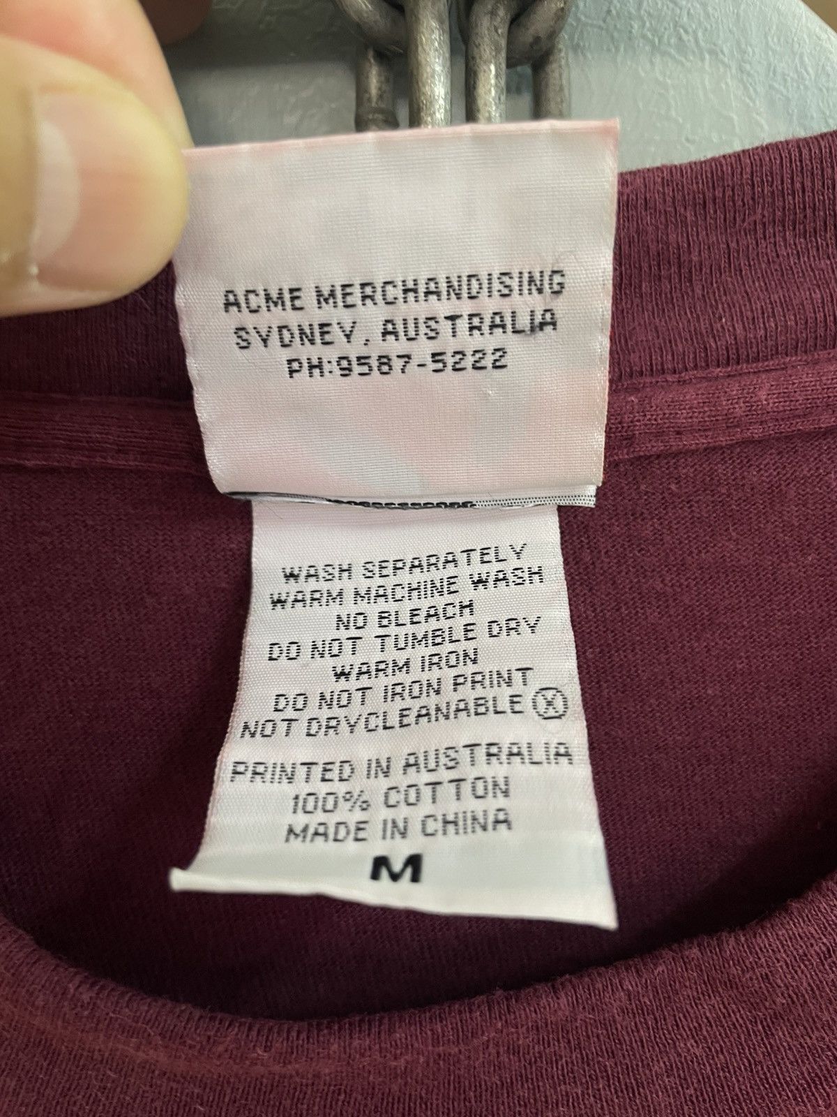 Vintage Vintage 90s Daffy Duck Looney Tunes t shirt Size US M / EU 48-50 / 2 - 7 Thumbnail