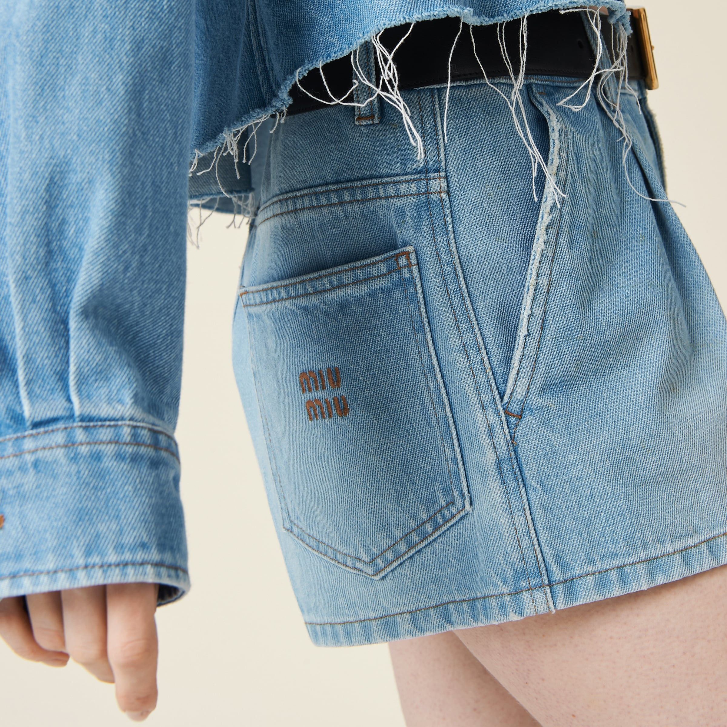 Miu Miu o1B3y1r0426 Denim Shorts in Sapphire Blue Size 28" / US 6 / IT 42 - 5 Thumbnail