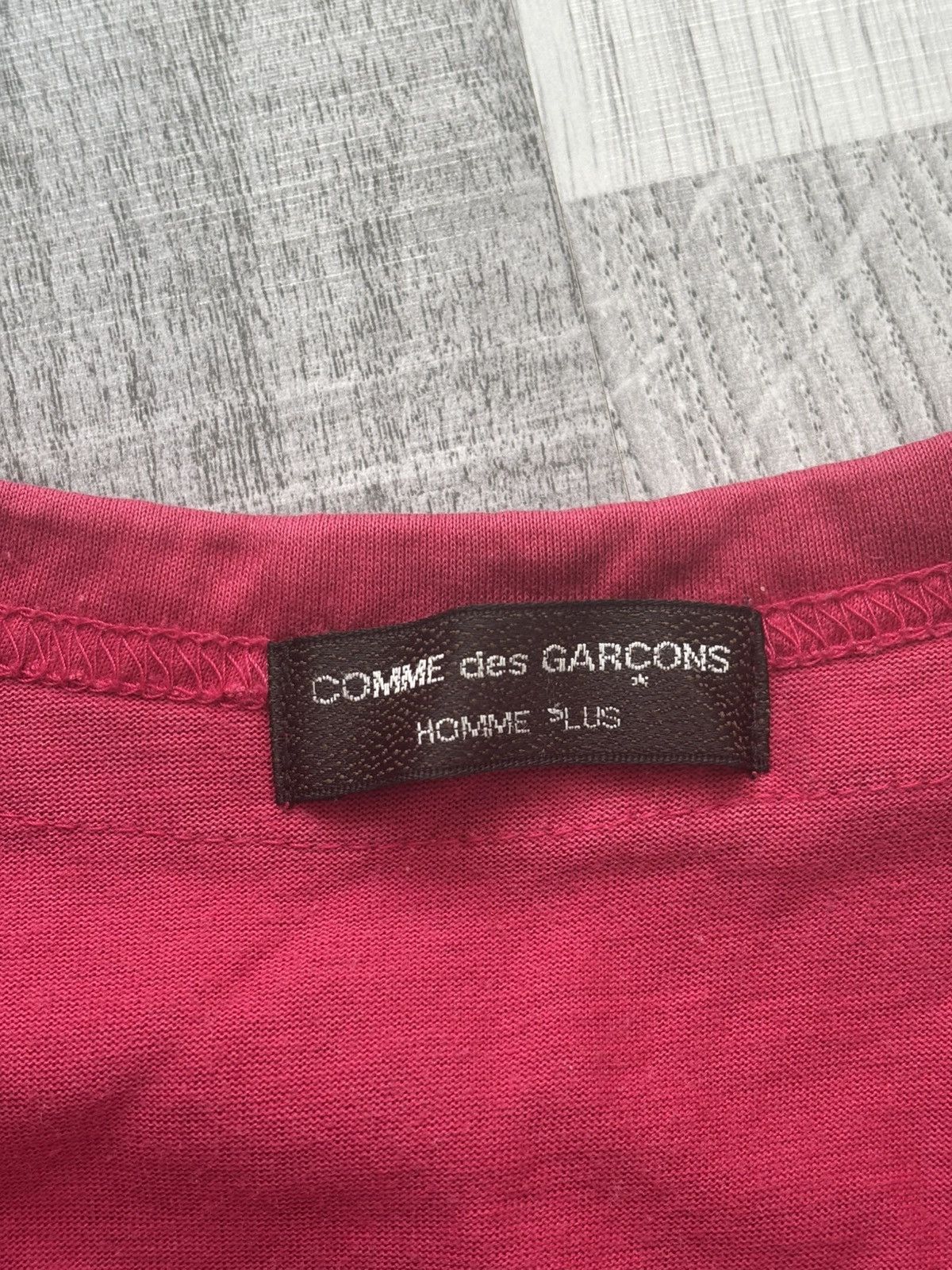 Comme des Garcons Homme Plus Comme des Garcons Homme Plus Tanaka Period Pink Tee T Shirt Size US M / EU 48-50 / 2 - 3 Thumbnail