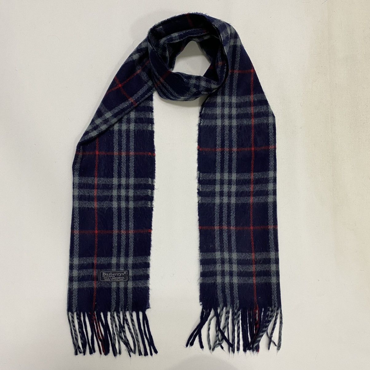 Burberry BURBERRYS SCARF MUFFLER BUR052 Size ONE SIZE - 1 Thumbnail