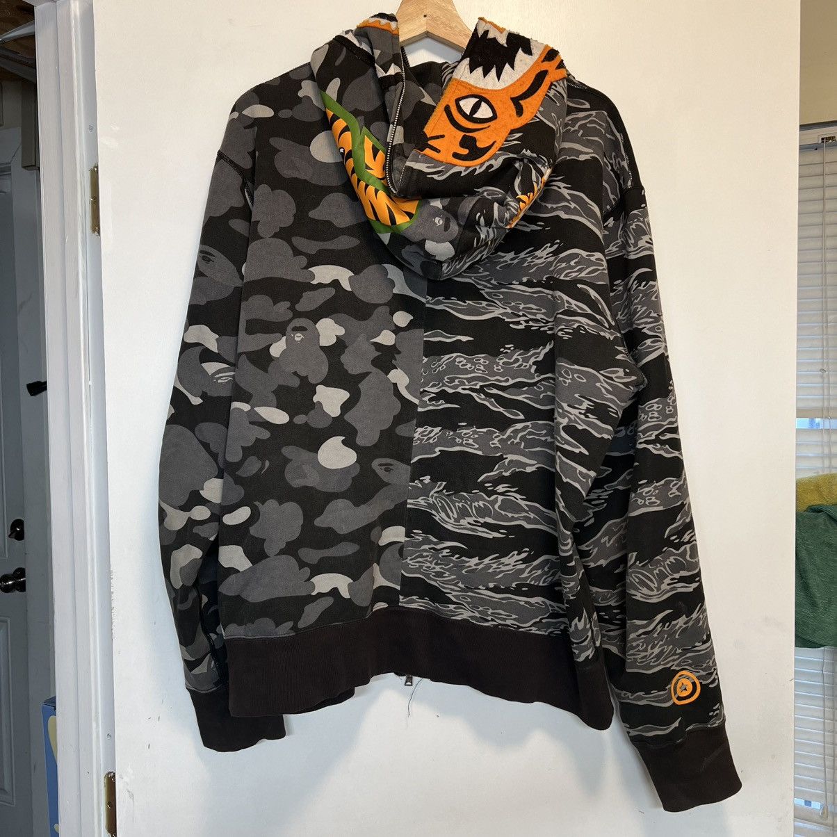 Bape × Undefeated Bape X Undefeated Tiger Shark Half Full ZipUp Hoodie Black Size US XL / EU 56 / 4 - 2 Thumbnail