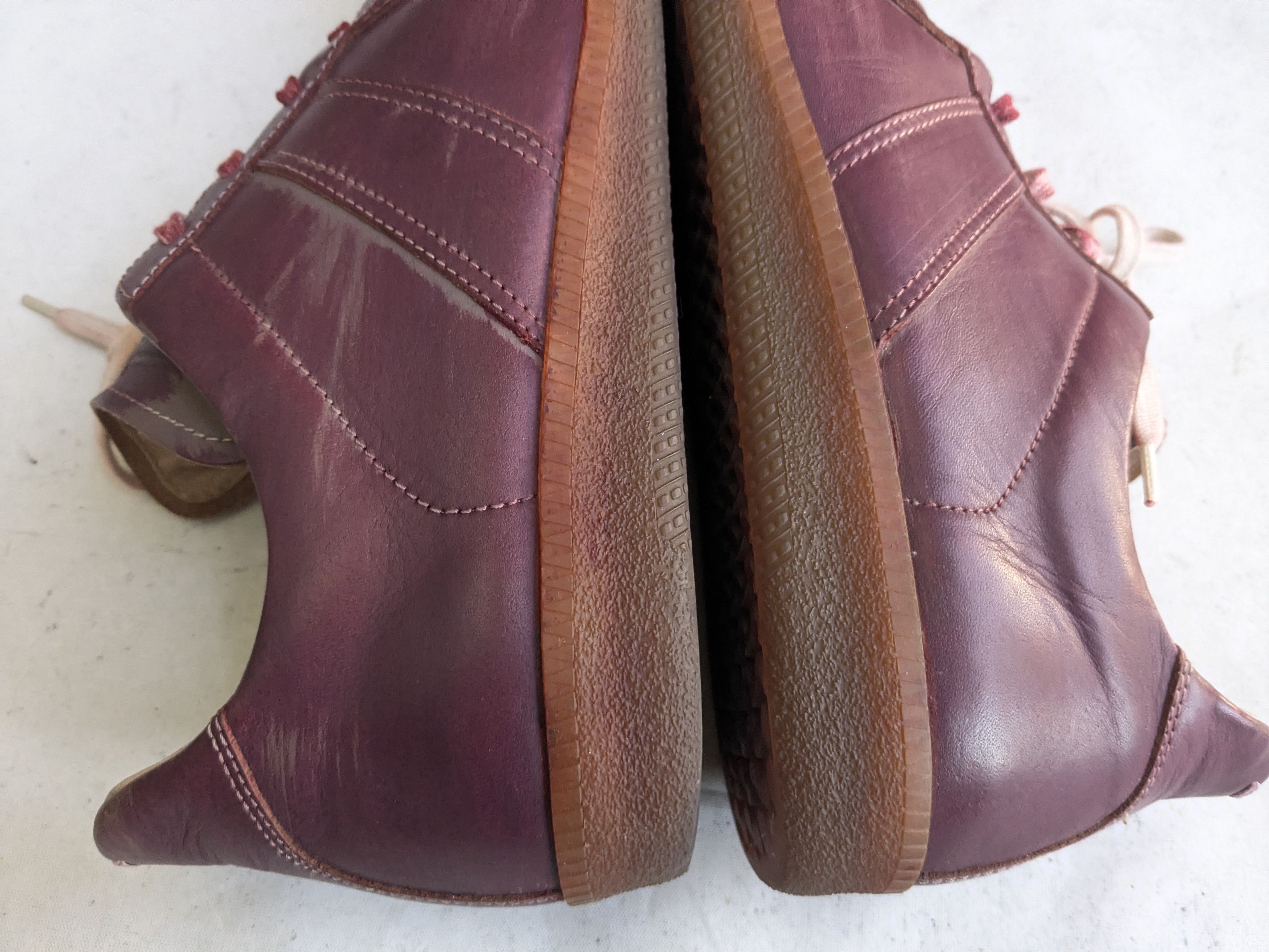 Maison Margiela Maison Margiela Replica GAT Red 8 41 SS09 Low Leather Size US 8 / EU 41 - 10 Thumbnail