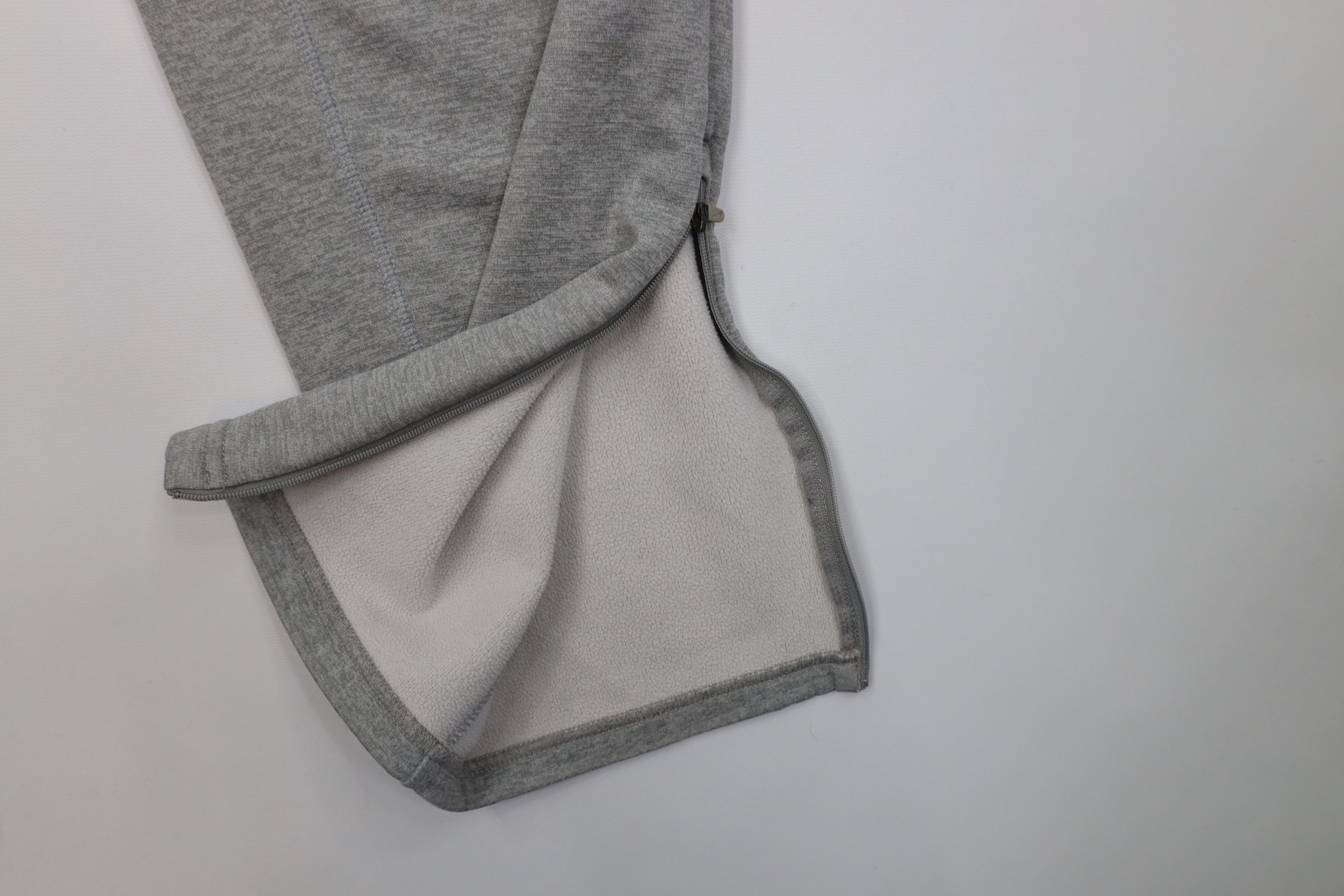Nike Y2K Nike Therma Fit Mini Swoosh Wide Leg Sweatpants Gray Size US 32 / EU 48 - 5 Thumbnail