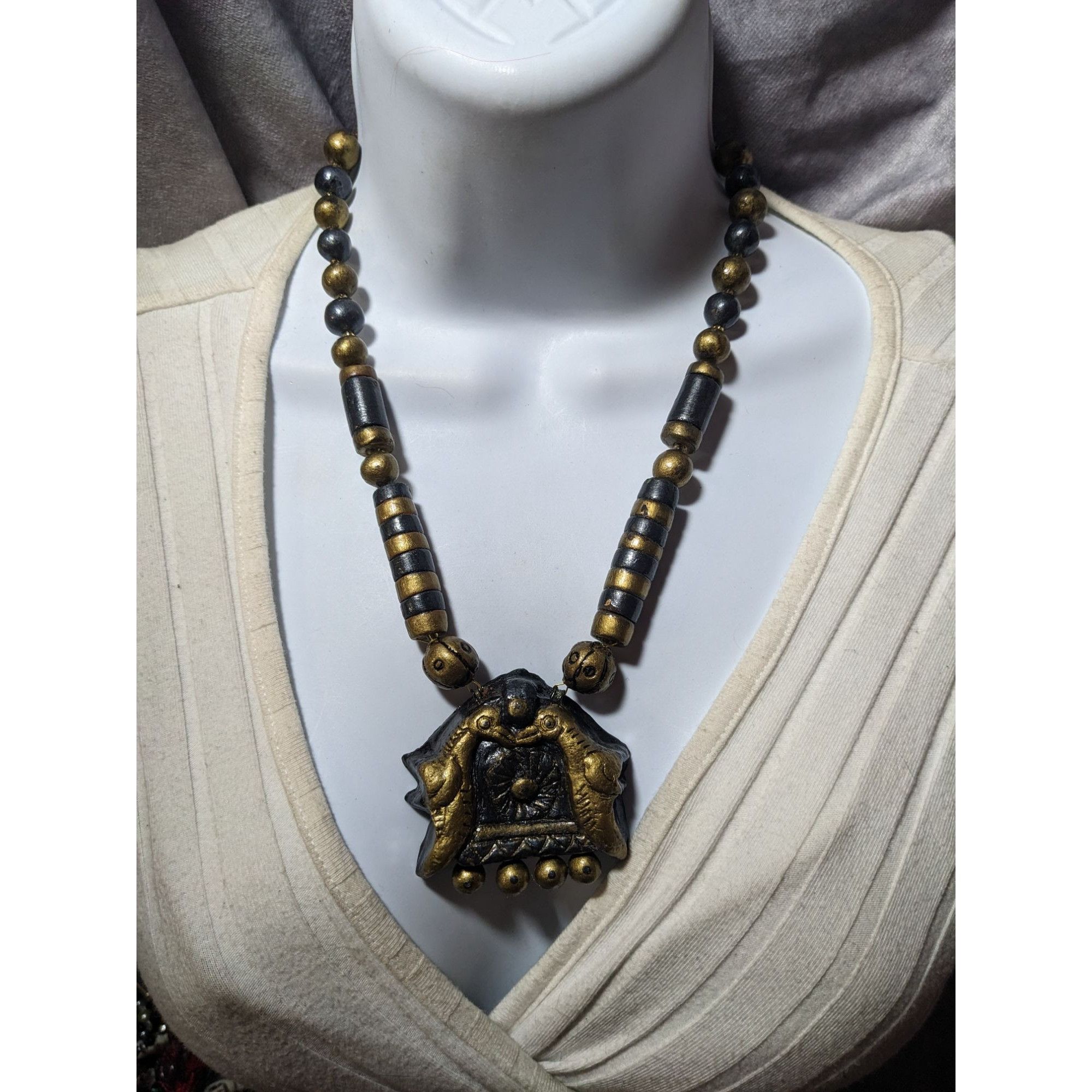 Other Vintage Terra Cotta Gold And Black Bird Beaded Pendant Neckl Size ONE SIZE - 8 Thumbnail