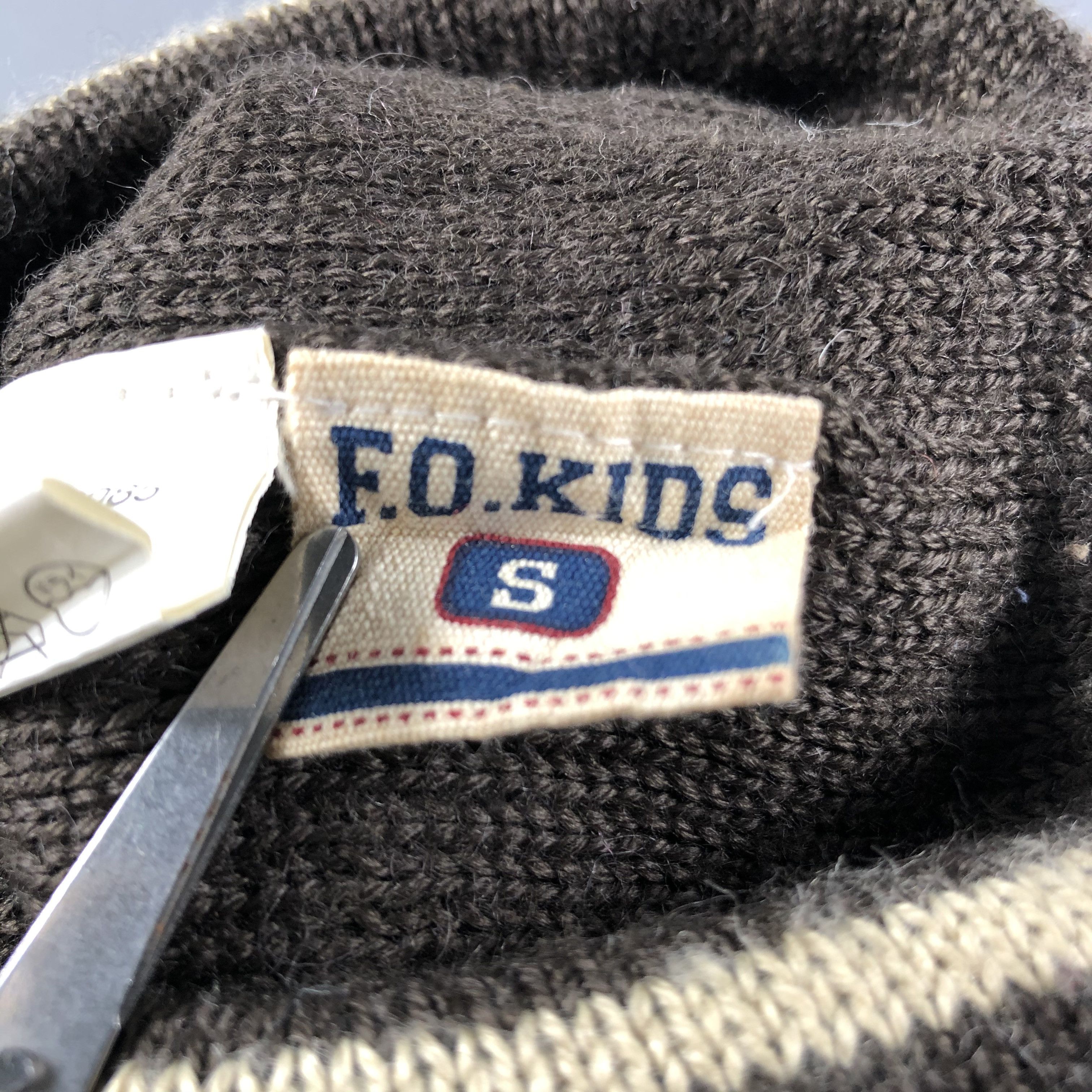 Vintage F.O Kids Striped Bobble Beanie Snowcap Snow Hat B647 Size ONE SIZE - 4 Thumbnail