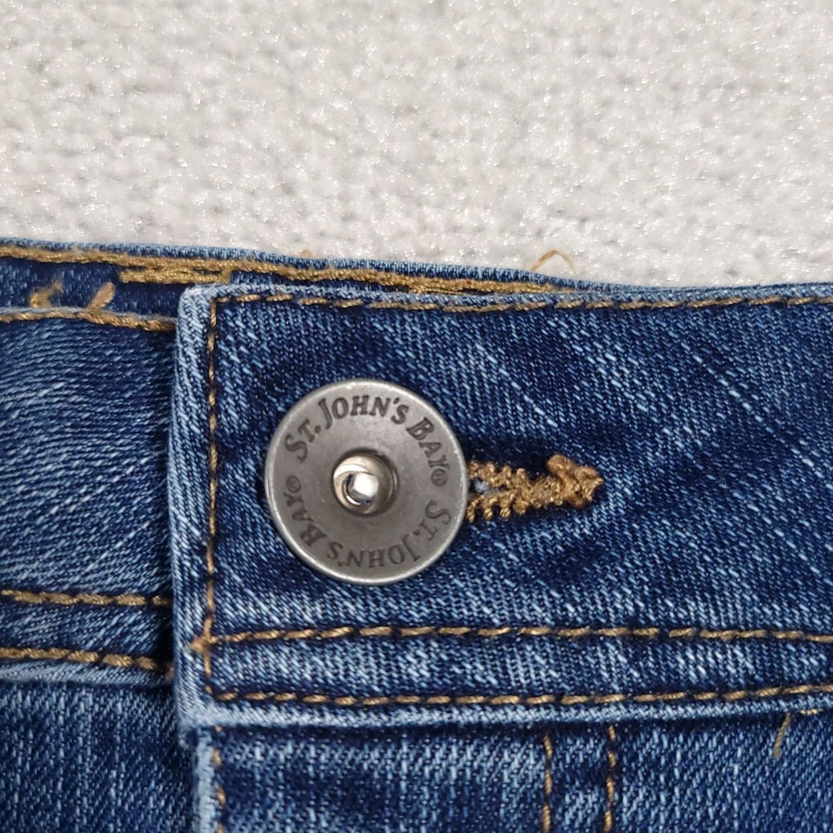 Vintage St John's Bay Women's 14 Capri Pants Denim Stretch Blue Jeans Back Flap Pockets 90s Size 36" / US 14 / IT 50 - 4 Thumbnail