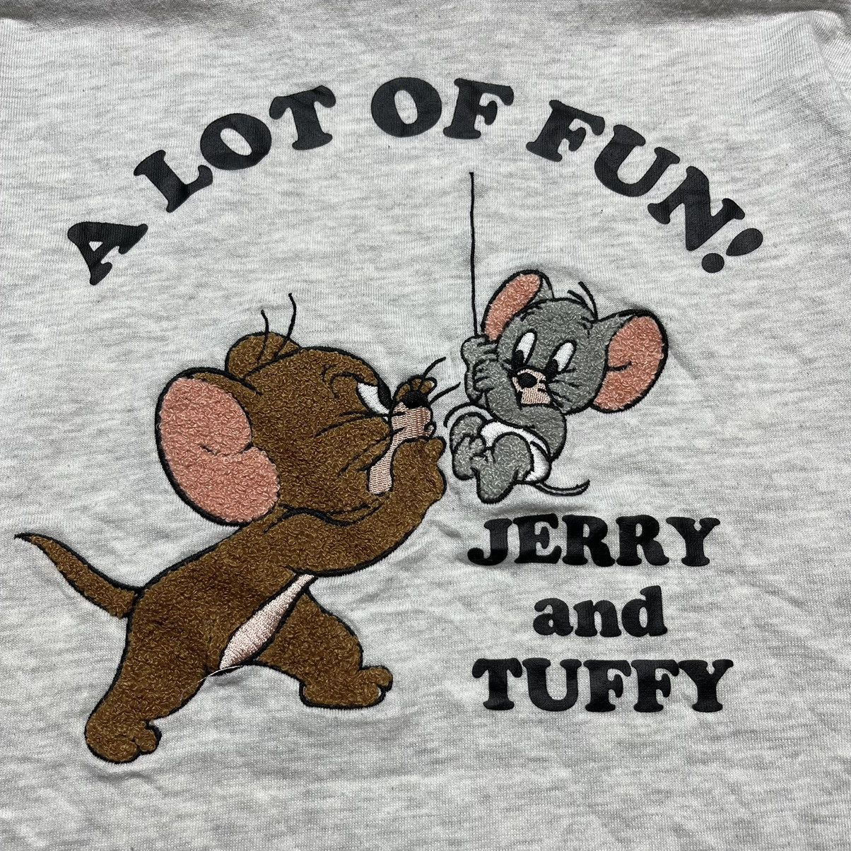 Cartoon Network × Japanese Brand ⚡️STEALS⚡️Tom and Jerry Velvet Backhit Logo Sweetshirts Size M / US 6-8 / IT 42-44 - 10 Thumbnail
