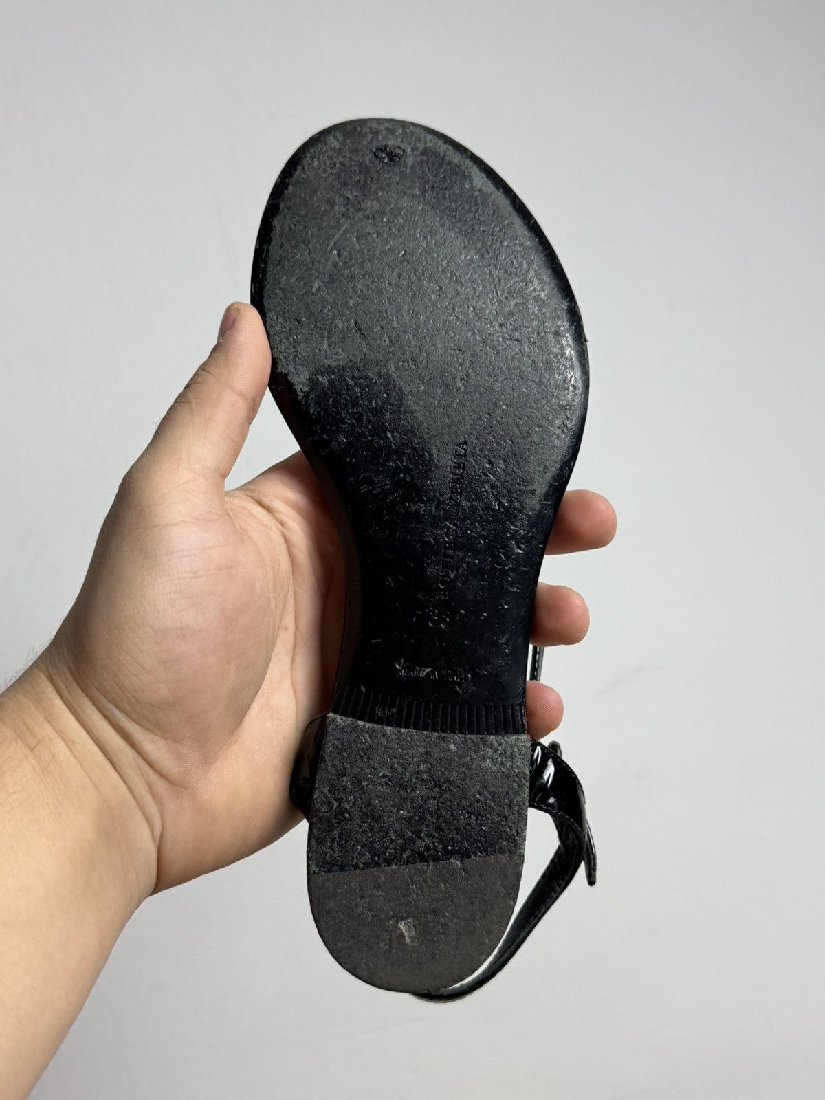 Bottega Veneta Bottega Veneta Luxury Leather Sandals Old Money Size US 7.5 / IT 37.5 - 5 Thumbnail