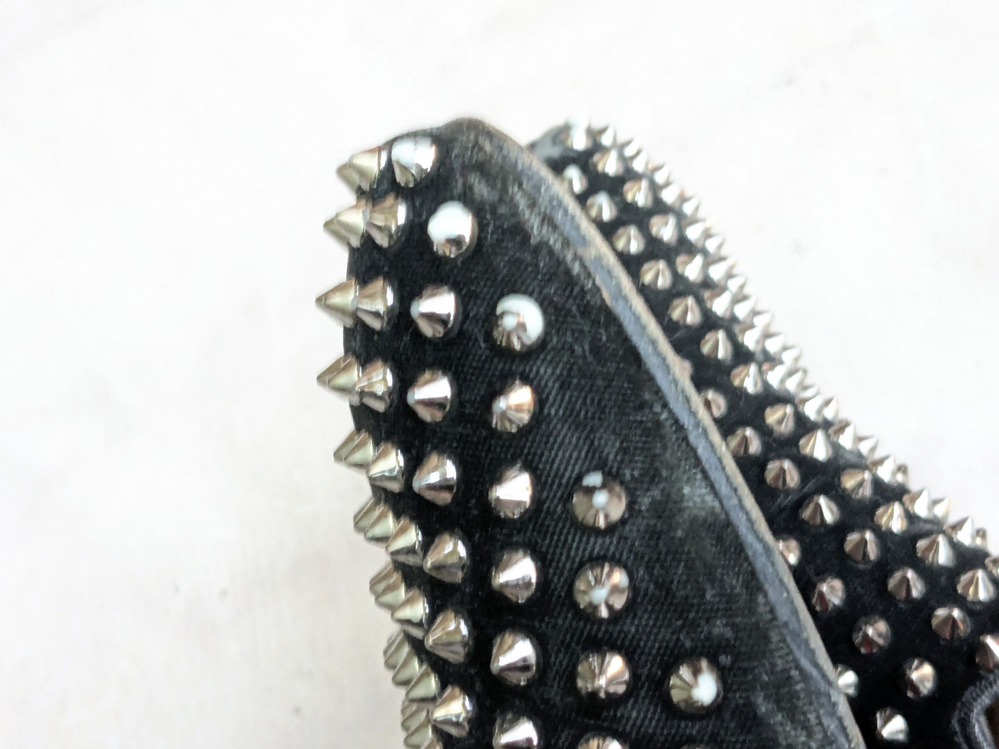 Christian Louboutin Christian Louboutin Spike Loafers Black Velvet 9.5 42.5 Size US 9.5 / EU 42-43 - 9 Thumbnail