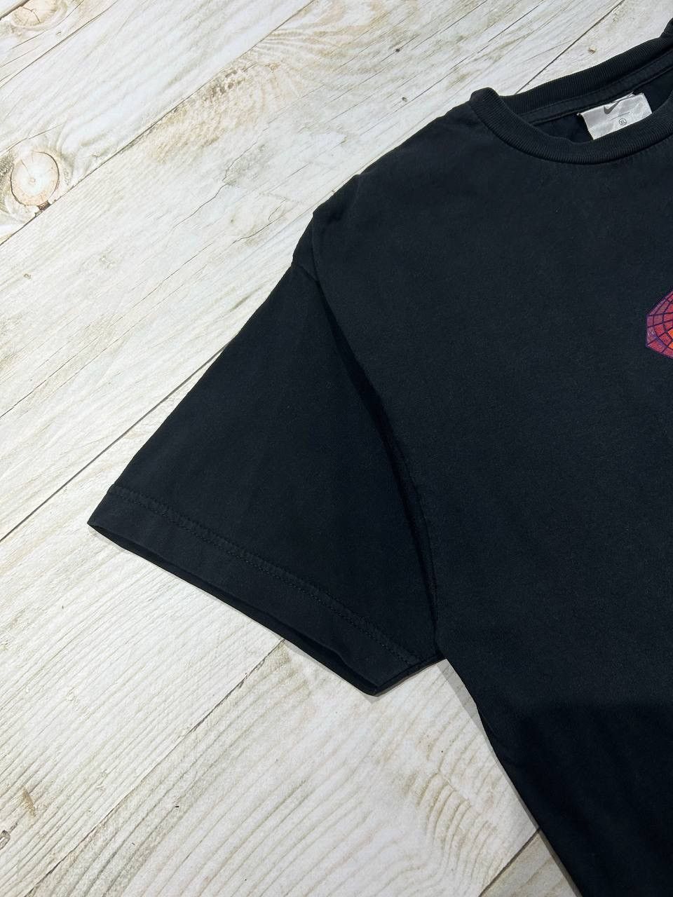 Nike Vintage Nike Centre Logo T-Shirt Big Swoosh 00s Y2K Size US S / EU 44-46 / 1 - 4 Thumbnail