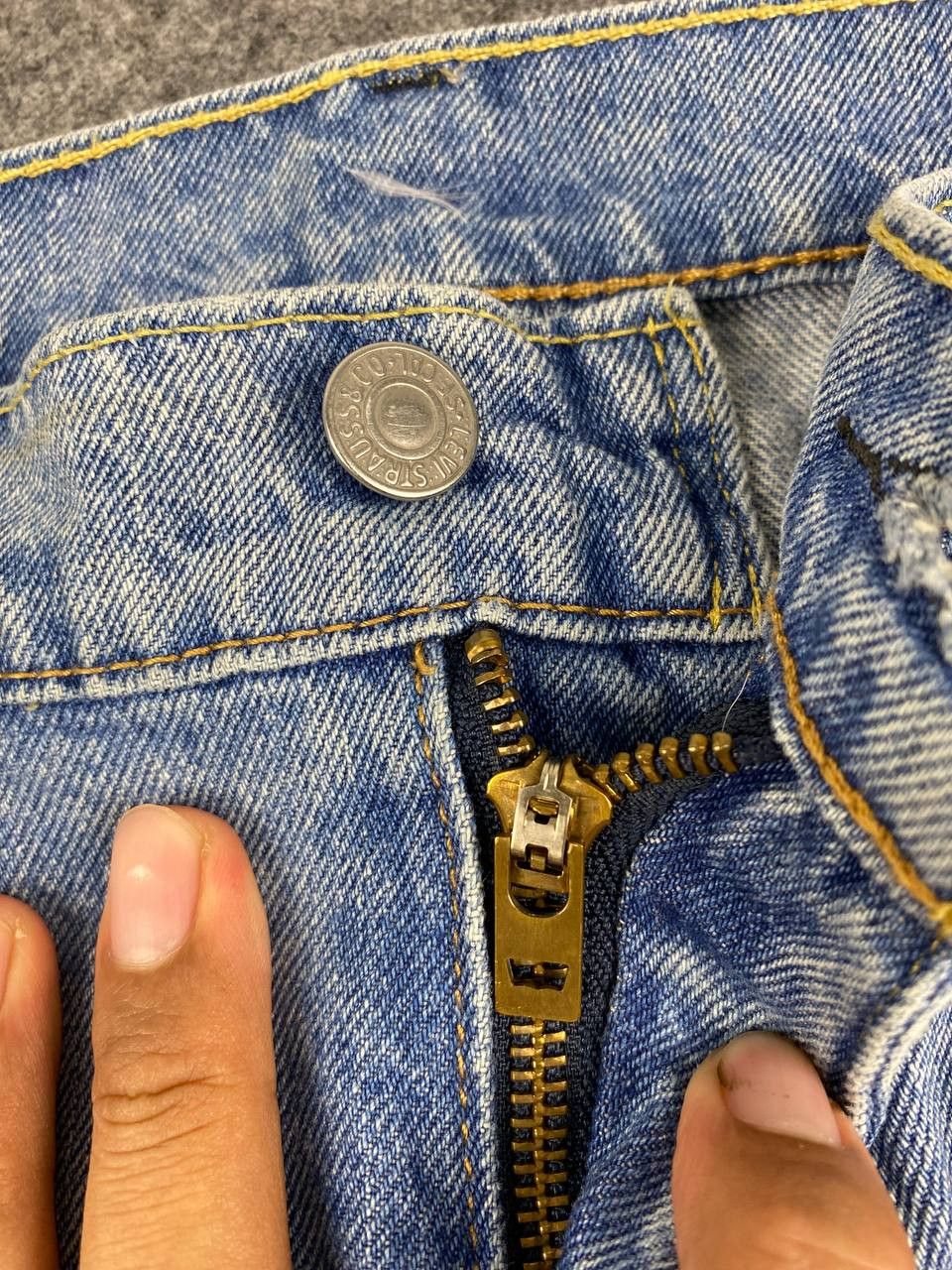 Levi's levis 502 distressed denim nice design Size US 39 - 15 Thumbnail