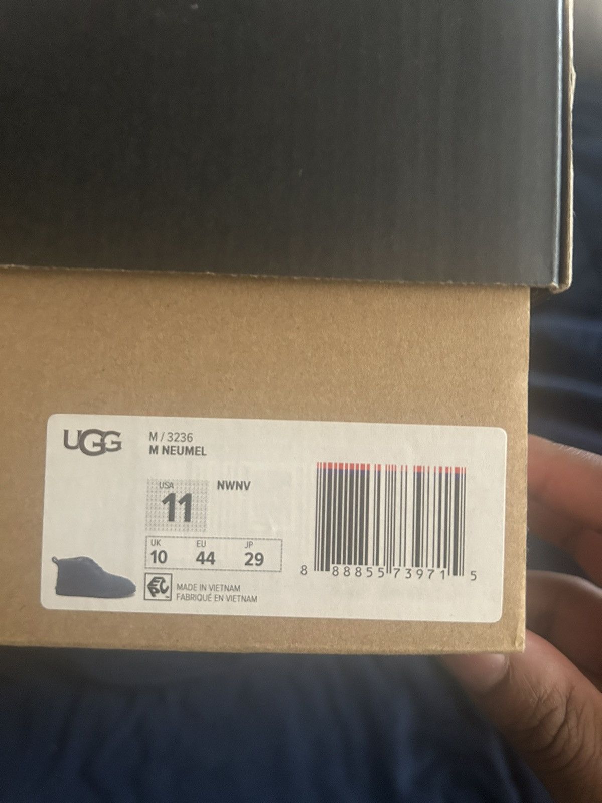 Ugg UGG Men's Neumel Suede Casual Boots (Navy) Size US 11 / EU 44 - 8 Thumbnail