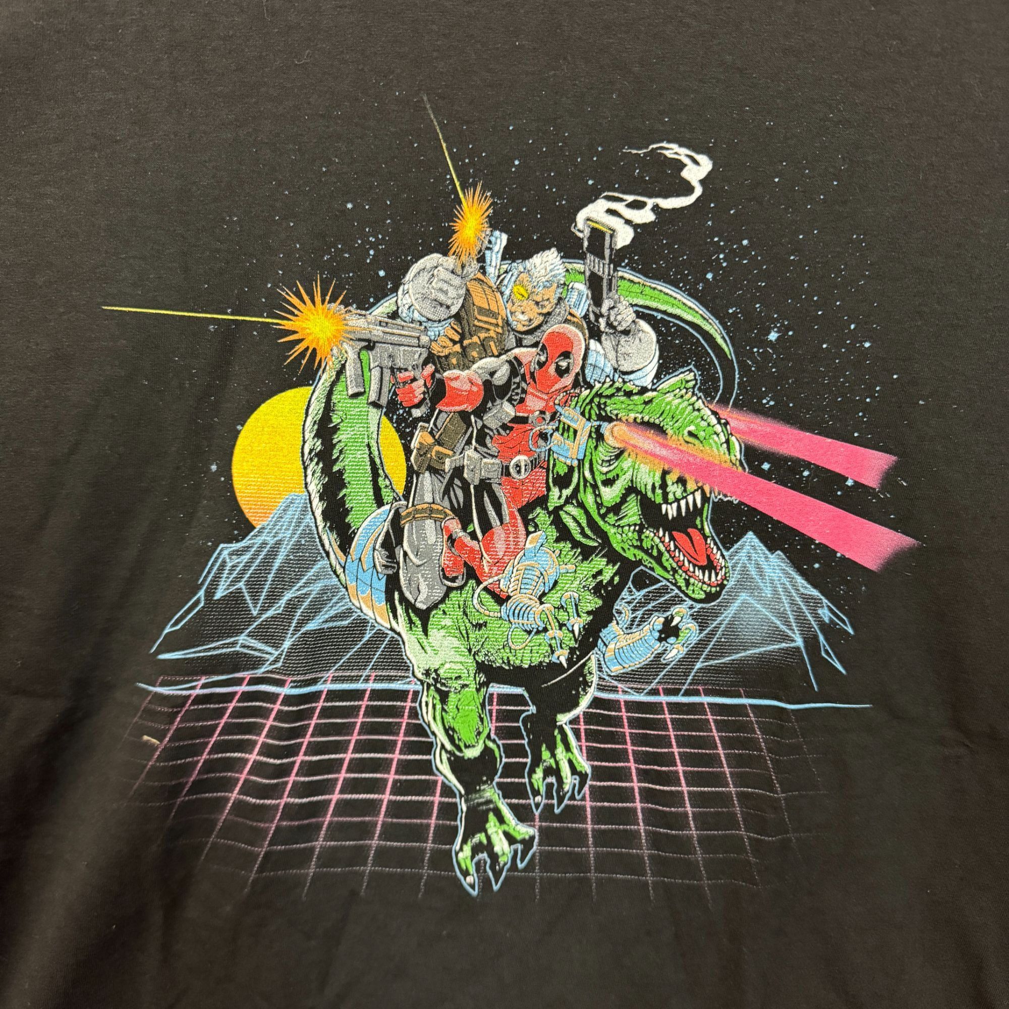 Marvel Comics Deadpool Riding a Trex T-shirt size 2xl Size US XXL / EU 58 / 5 - 3 Thumbnail