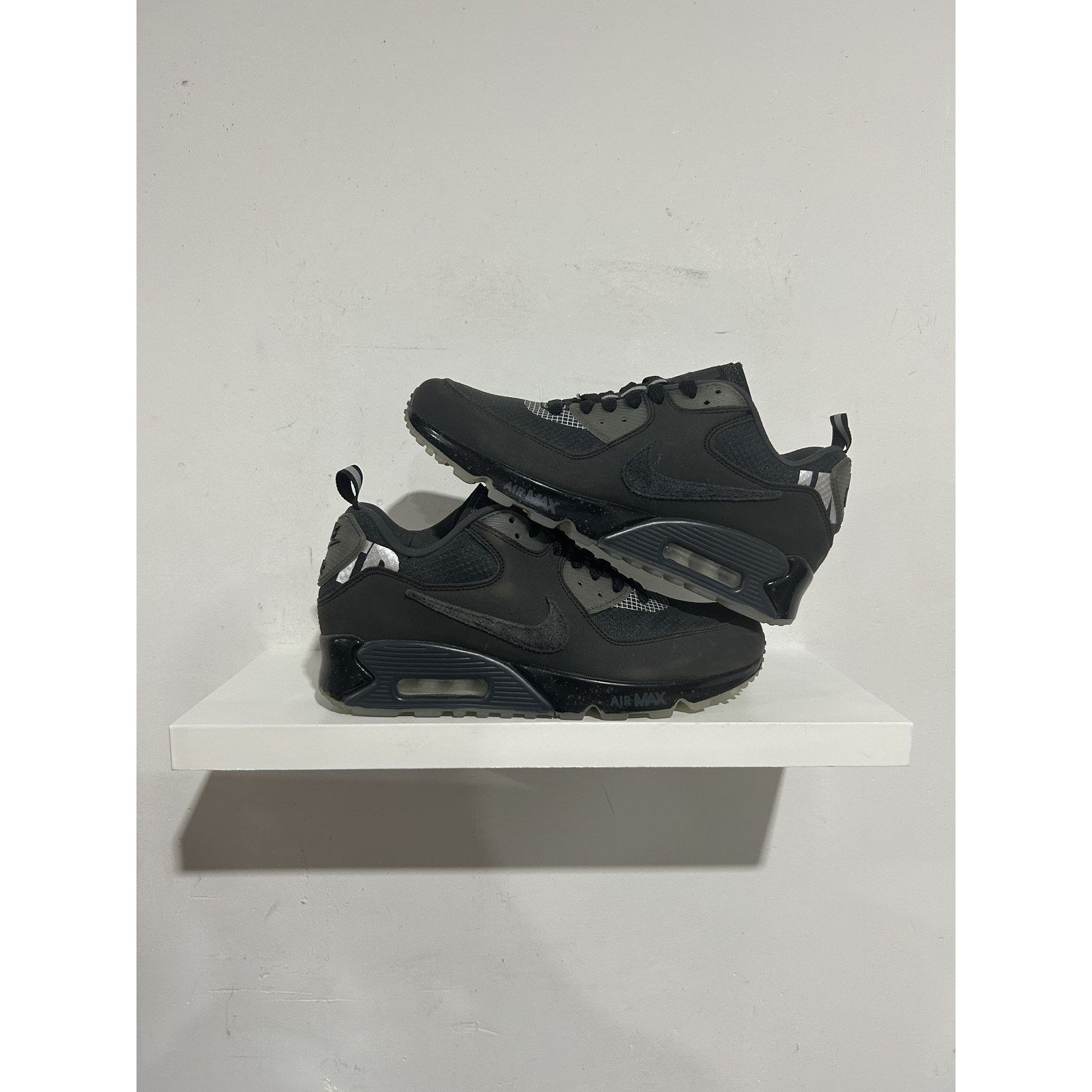 Nike NIKE AIR MAX 90 20 UNDEFEATED BLACK SIZE 6.5 PREOWNED Size US 6.5 / EU 39-40 - 1 Thumbnail