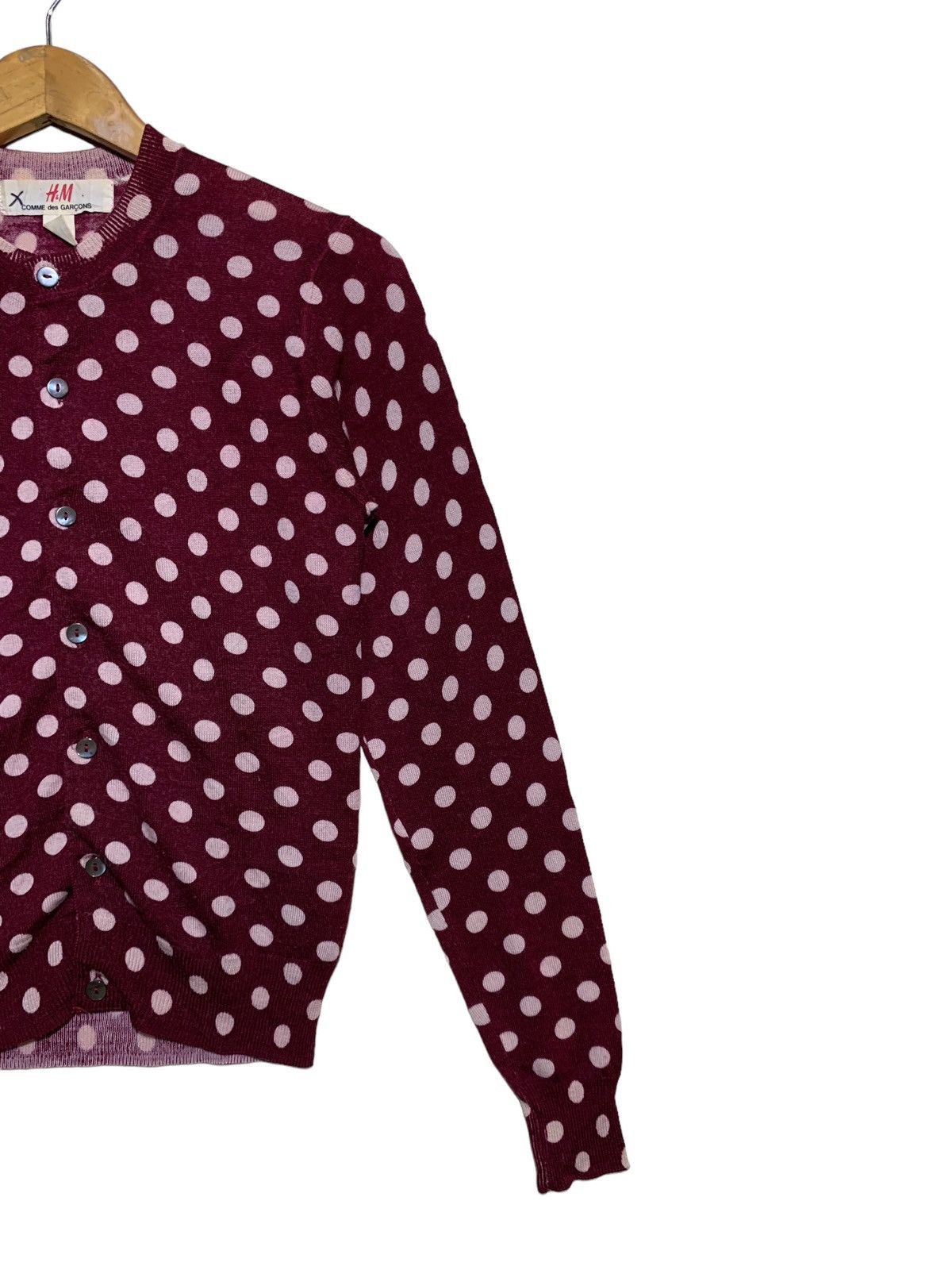 Comme des Garcons × H&M 🔥H&M X CdG POLKADOTS KNIT CARDIGANS Size XS / US 0-2 / IT 36-38 - 3 Thumbnail