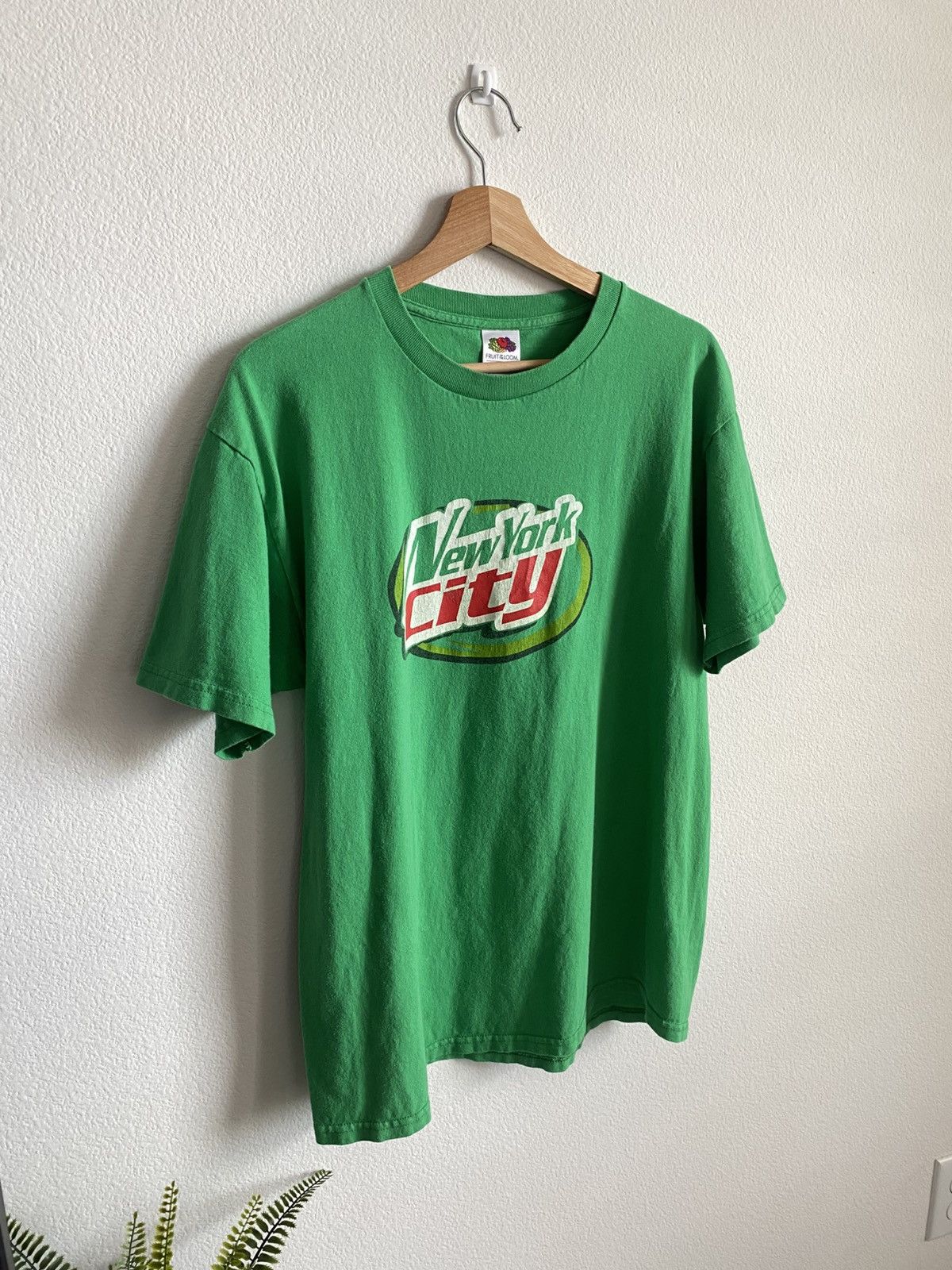 Vintage Vintage New York City Mountain Dew Parody Tee Size US L / EU 52-54 / 3 - 2 Thumbnail